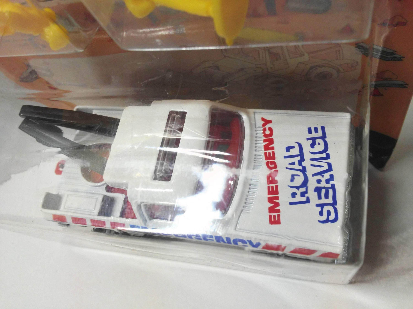 Majorette 228 Chevy Blazer Wrecker Depanneuse 291 Vintage Diecast Tow Truck Construction Toy 1990's - TulipStuff