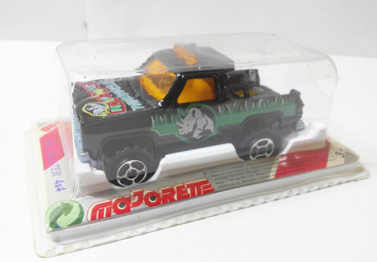 Majorette 291 Chevy Blazer 4x4 Pickup Truck Depanneuse International Foundation Rhino 1990's - TulipStuff