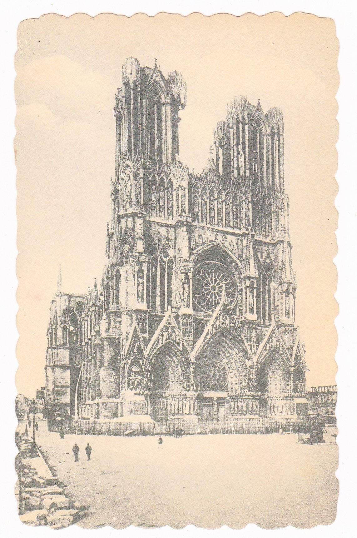 Reims la Cathedrale 1930's French Postcard - TulipStuff