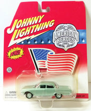 Load image into Gallery viewer, Johnny Lightning American Heroes 1961 Ford Galaxie ATF Car - TulipStuff

