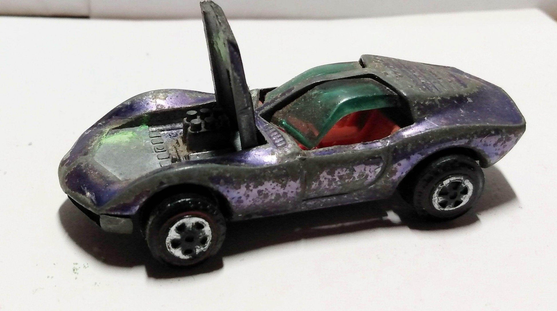 Johnny Lightning Topper Custom Mako Shark USA 1969 Purple - TulipStuff