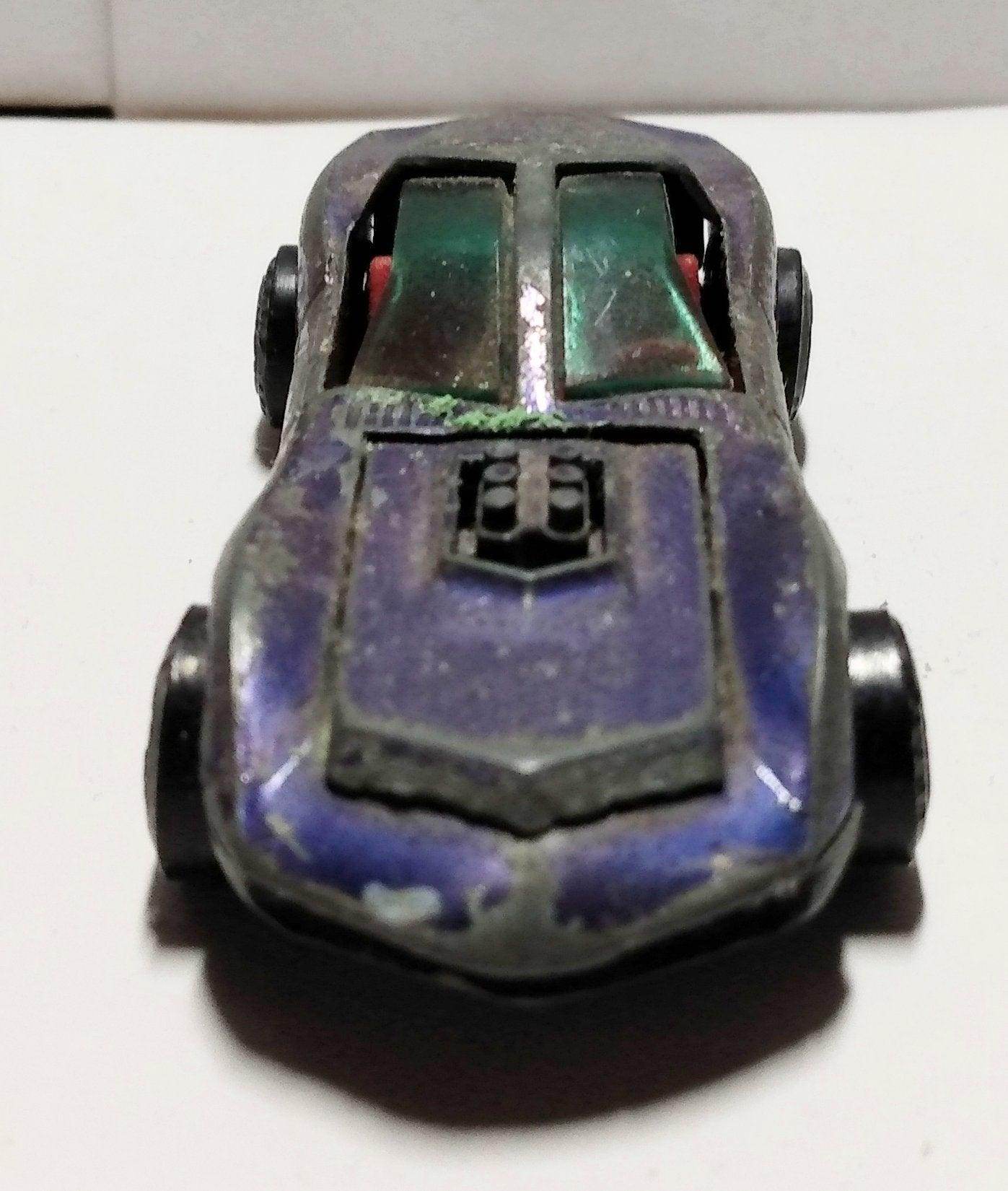 Johnny Lightning Topper Custom Mako Shark USA 1969 Purple - TulipStuff