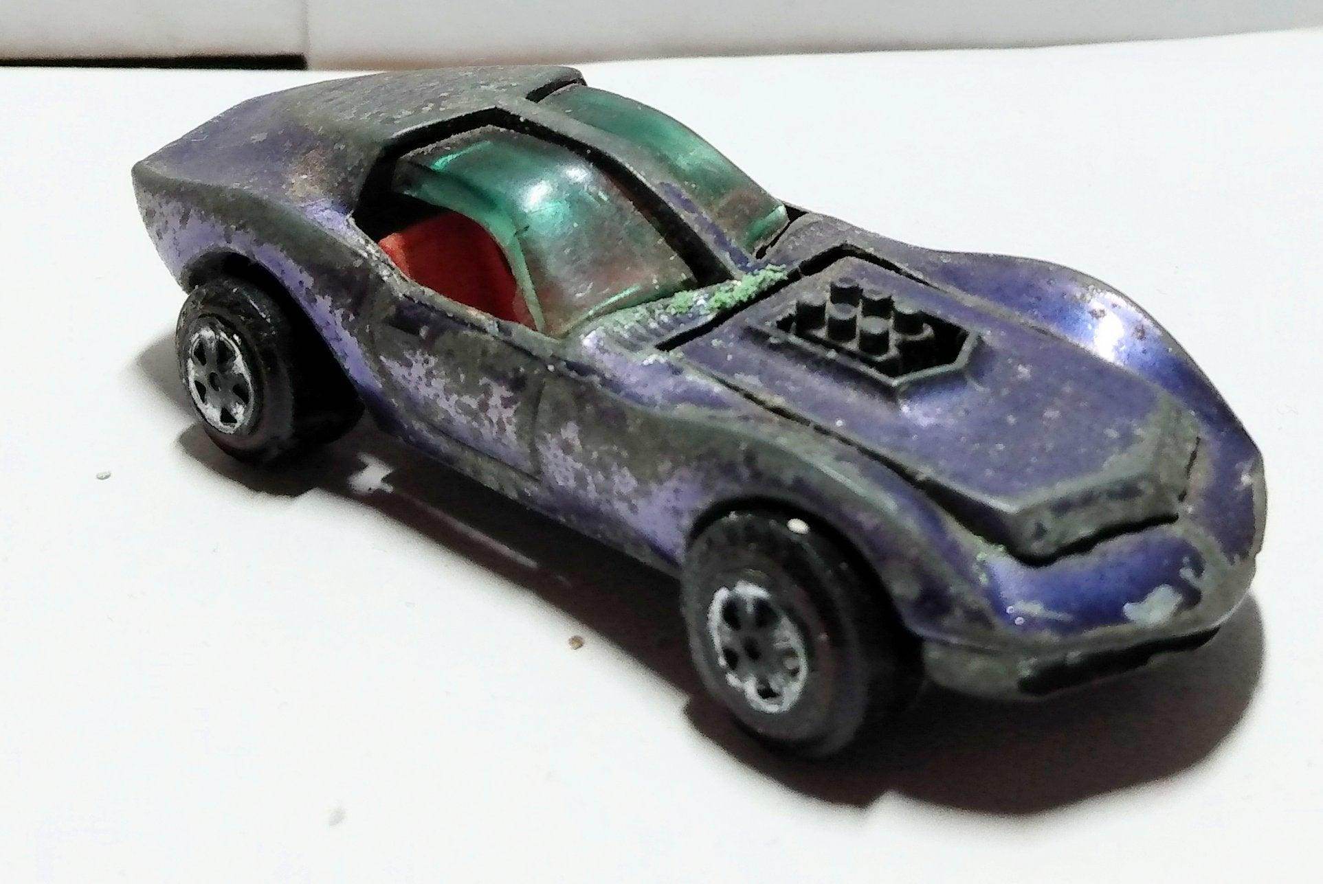 Johnny Lightning Topper Custom Mako Shark USA 1969 Purple - TulipStuff