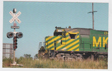 Load image into Gallery viewer, Katy Missouri-Kansas-Texas Railroad EMD GP40 Diesel Locomotive - TulipStuff
