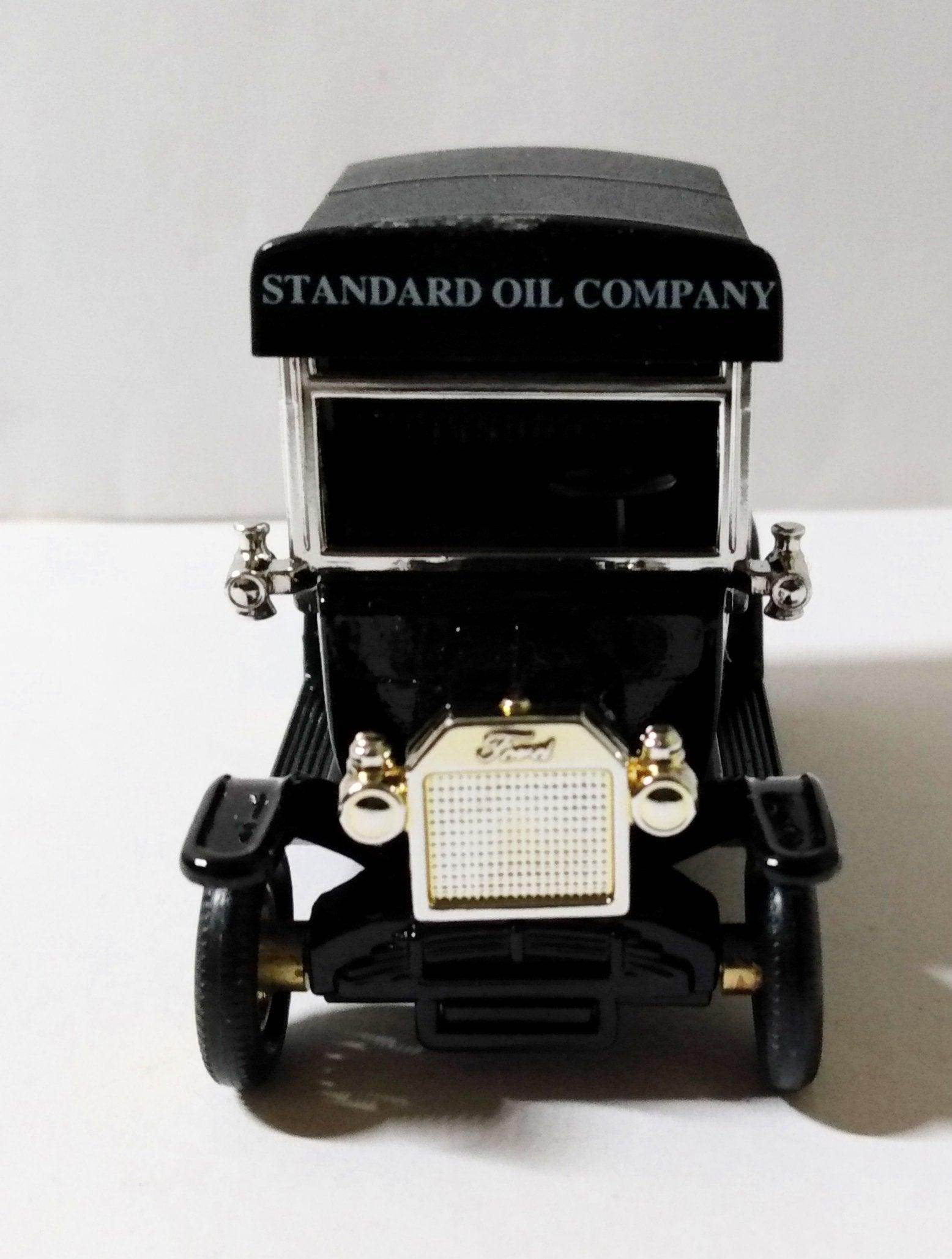 Lledo Chevron 1927 Pearl Oil Van Ford Model T Standard Oil - TulipStuff