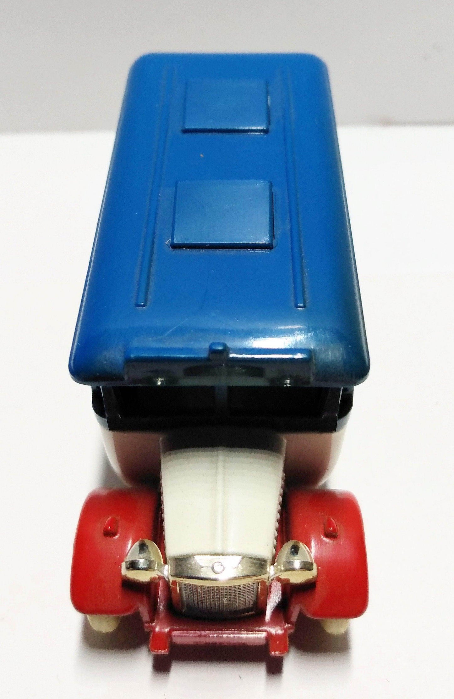 Lledo Days Gone DG10 1935 Dennis Coach Bus Commonwealth Games - TulipStuff