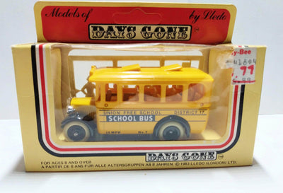 Lledo DG10 Union Free School District 1935 Dennis Coach School Bus Made in England 1984 - TulipStuff
