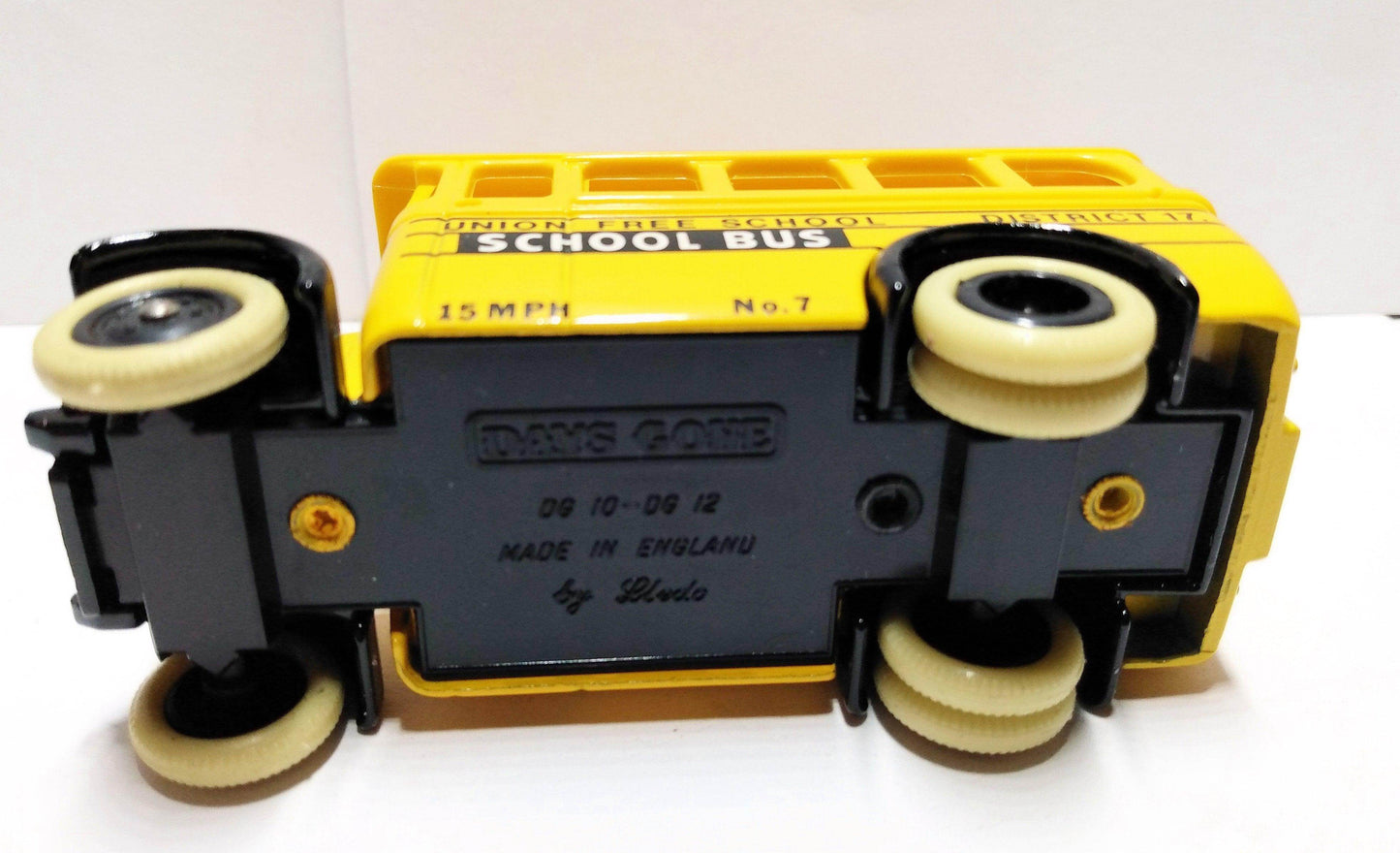 Lledo DG10 Union Free School District 1935 Dennis Coach School Bus Made in England 1984 - TulipStuff