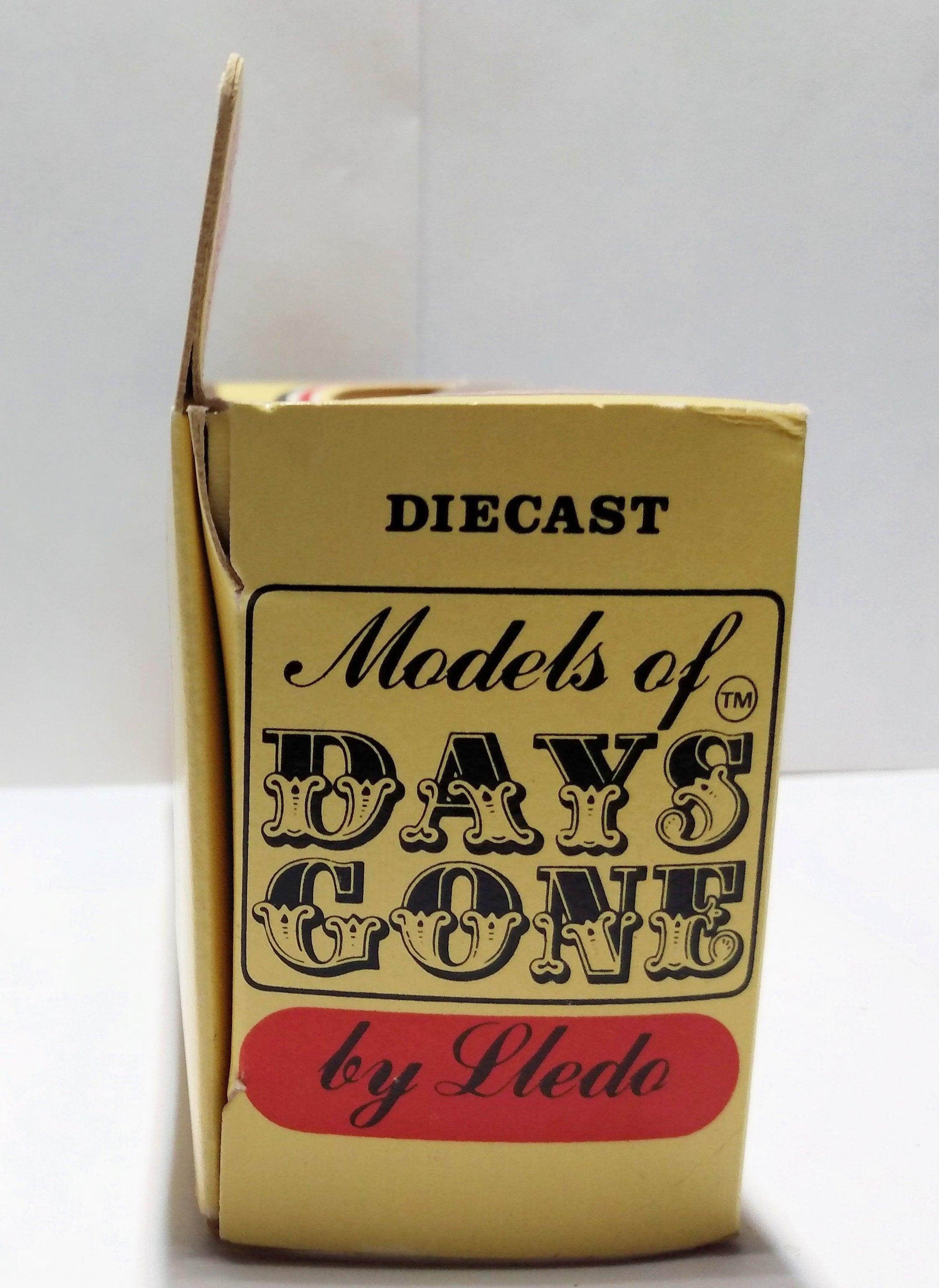 Lledo DG10 Union Free School District 1935 Dennis Coach School Bus Made in England 1984 - TulipStuff