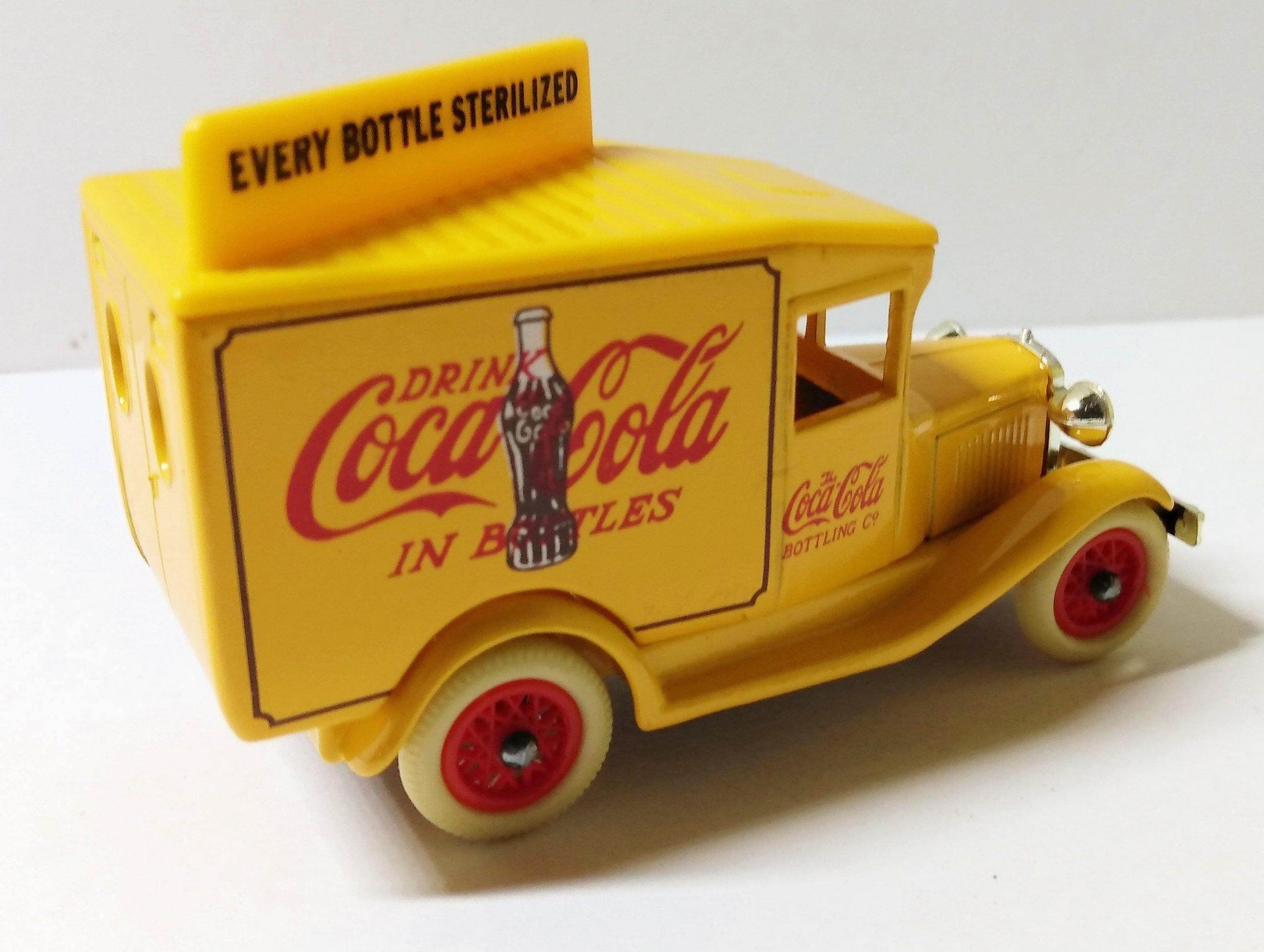 Lledo Models of Days Gone DG13 Coca Cola 1934 Ford Model A Van - TulipStuff
