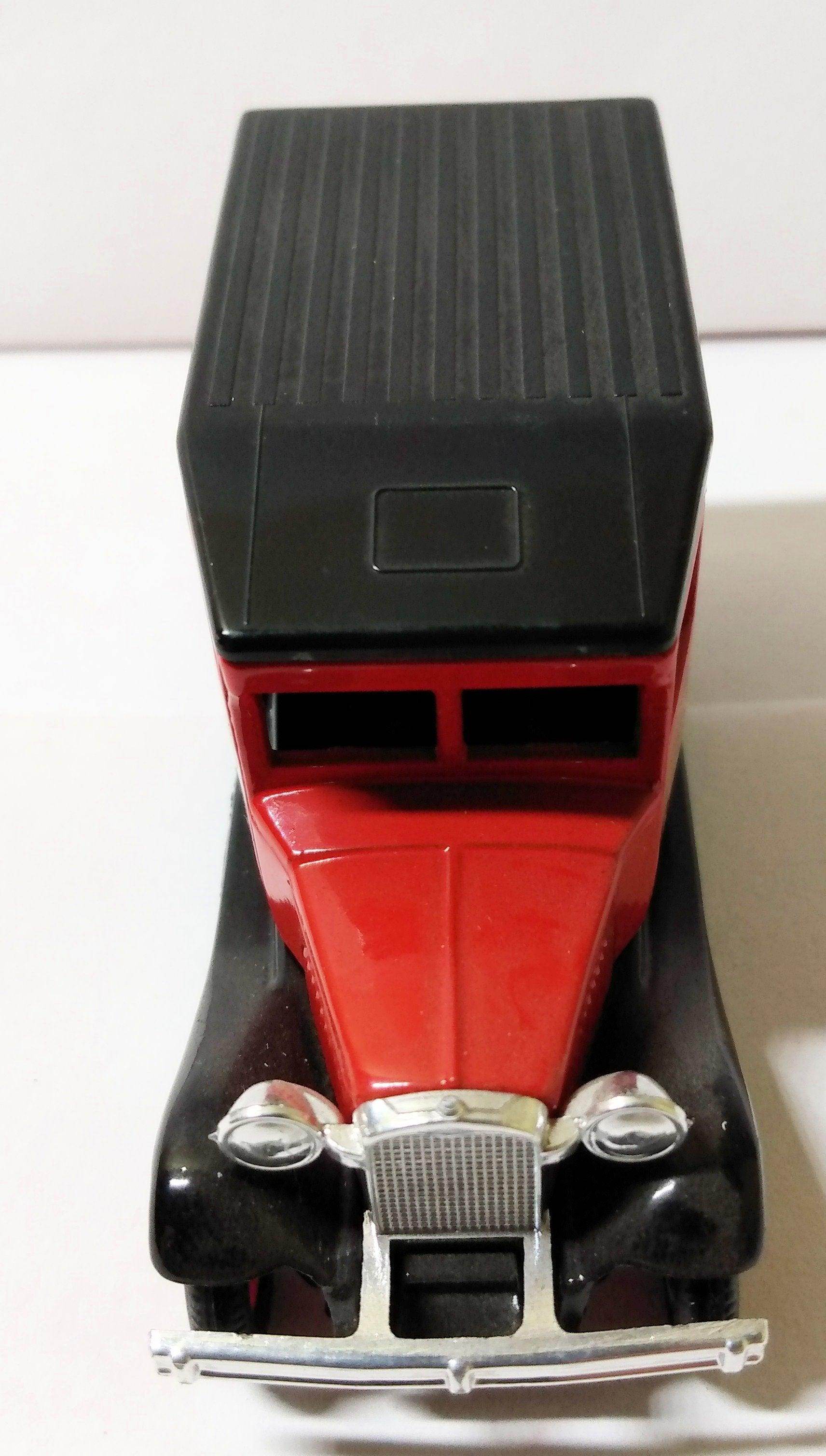 Lledo Days Gone DG13 Royal Mail 350 Years 1934 Ford Model A Van - TulipStuff