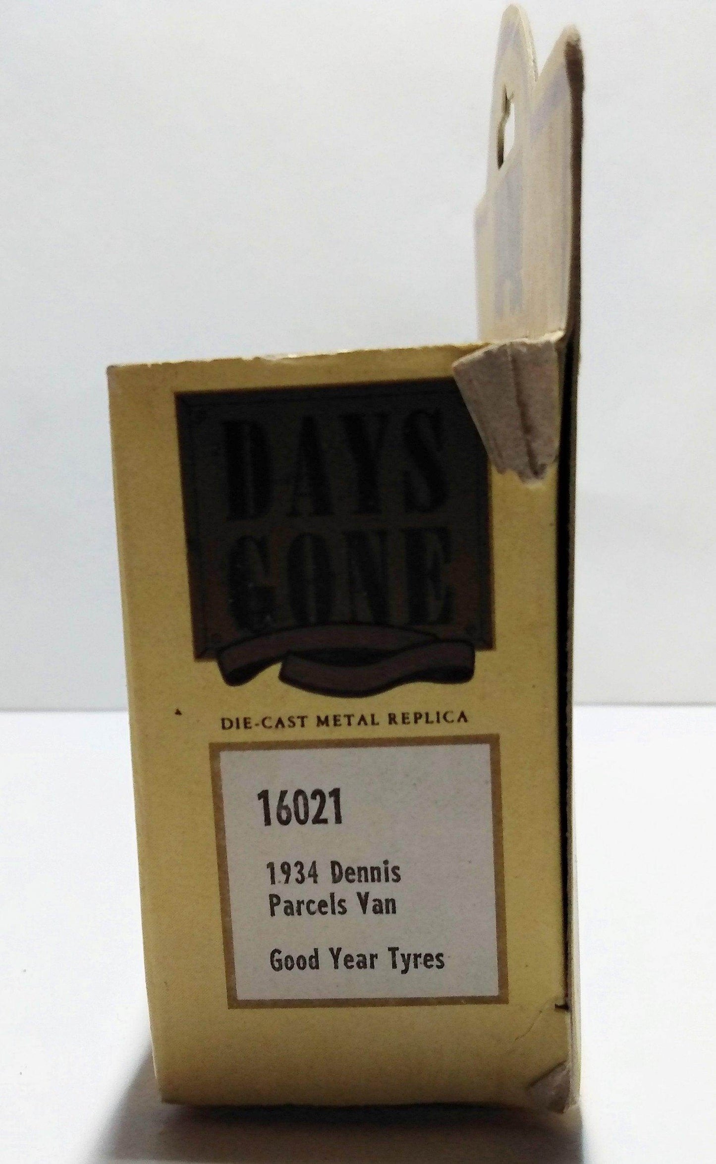 Lledo Days Gone DG16 1934 Dennis Parcels Van Good Year Tyres England - TulipStuff