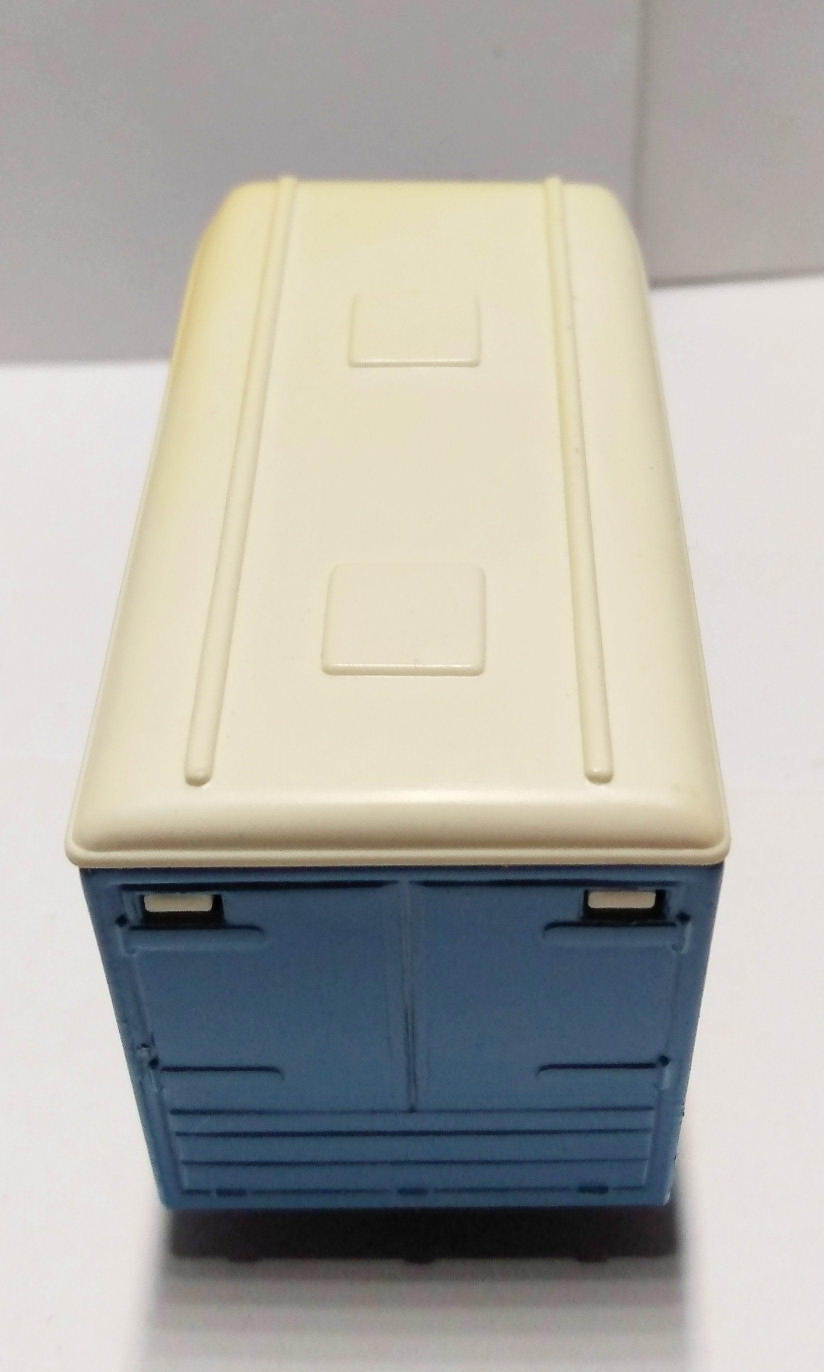 Lledo Days Gone DG16 1934 Dennis Parcels Van Good Year Tyres England - TulipStuff