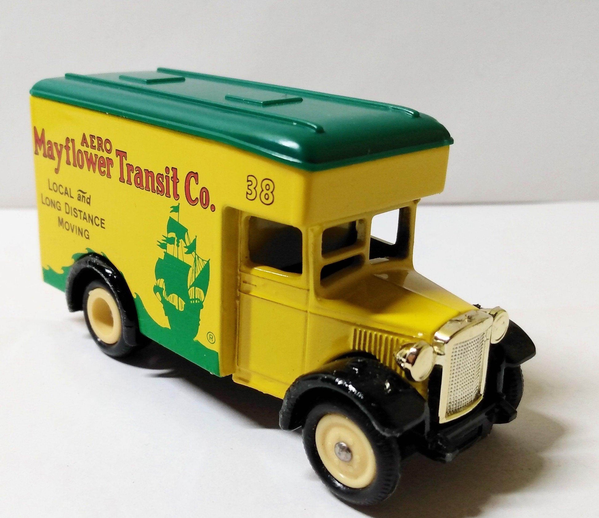 Lledo Days Gone DG16 1934 Dennis Parcels Van Mayflower Transit Co - TulipStuff