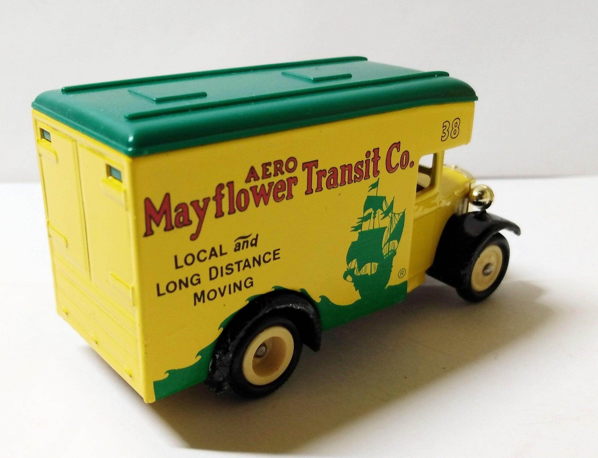 Lledo Days Gone DG16 1934 Dennis Parcels Van Mayflower Transit Co - TulipStuff