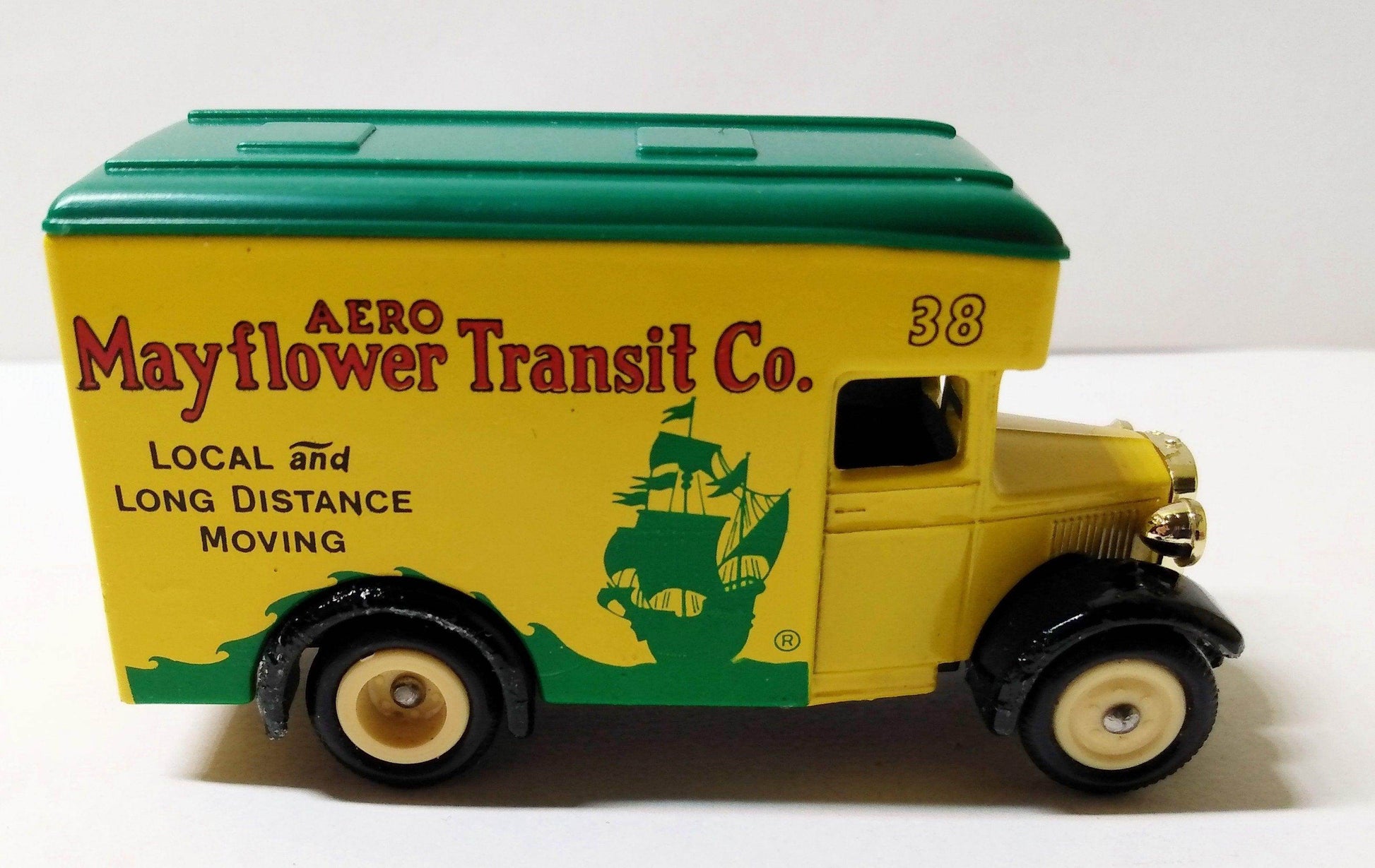 Lledo Days Gone DG16 1934 Dennis Parcels Van Mayflower Transit Co - TulipStuff