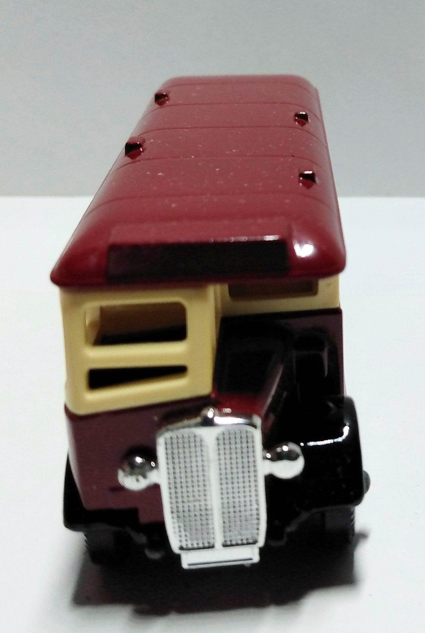 Lledo Days Gone DG17 1932 AEC Regent Single Deck Bus Colchester England - TulipStuff