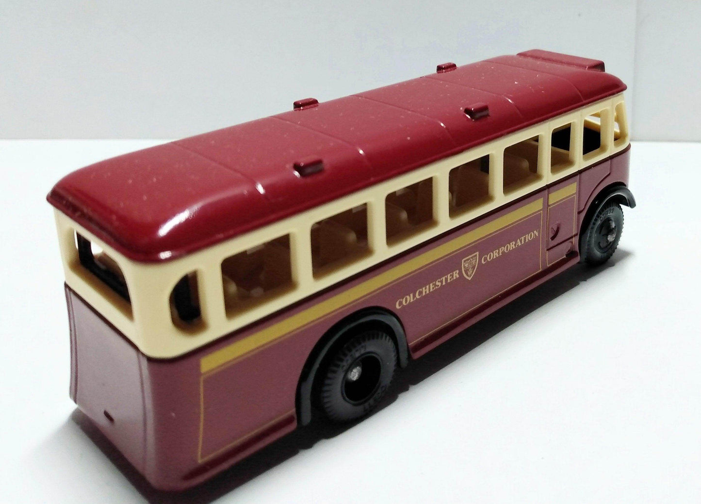 Lledo Days Gone DG17 1932 AEC Regent Single Deck Bus Colchester England - TulipStuff