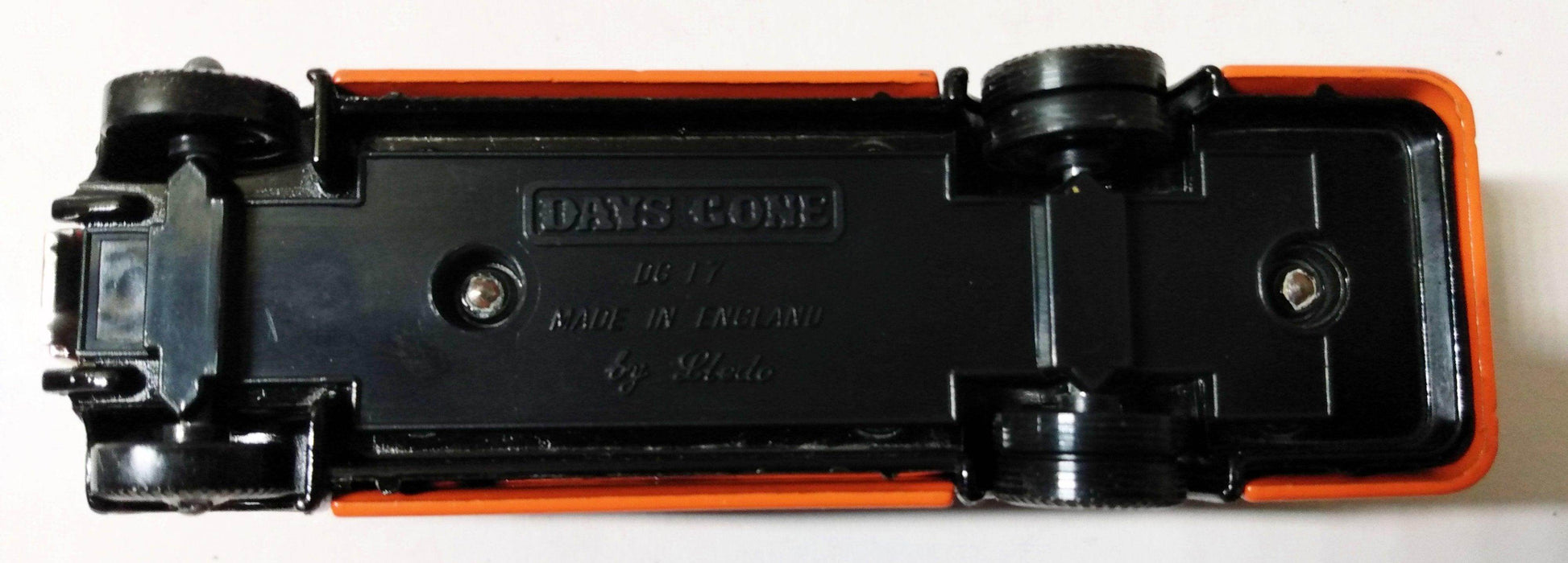 Lledo Days Gone DG17 1932 AEC Regent Single Deck Bus Pennine England - TulipStuff