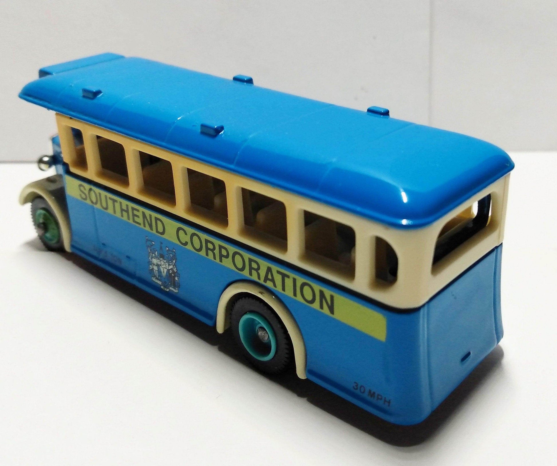 Lledo Days Gone DG17 1932 AEC Regent Single Deck Bus Southend England - TulipStuff