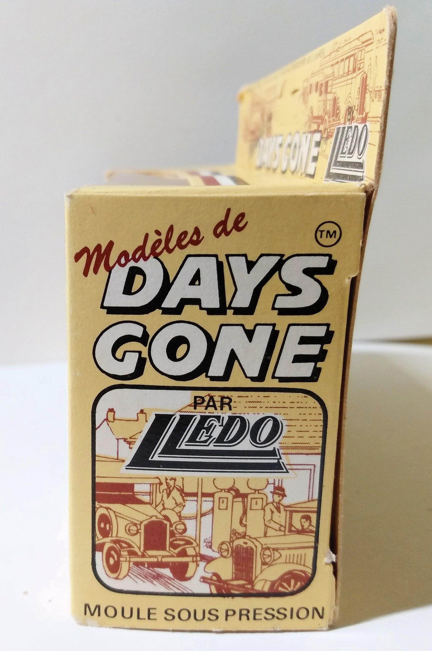 Lledo Days Gone DG18 Colman's Mustard 1936 Packard Van Made in England - TulipStuff