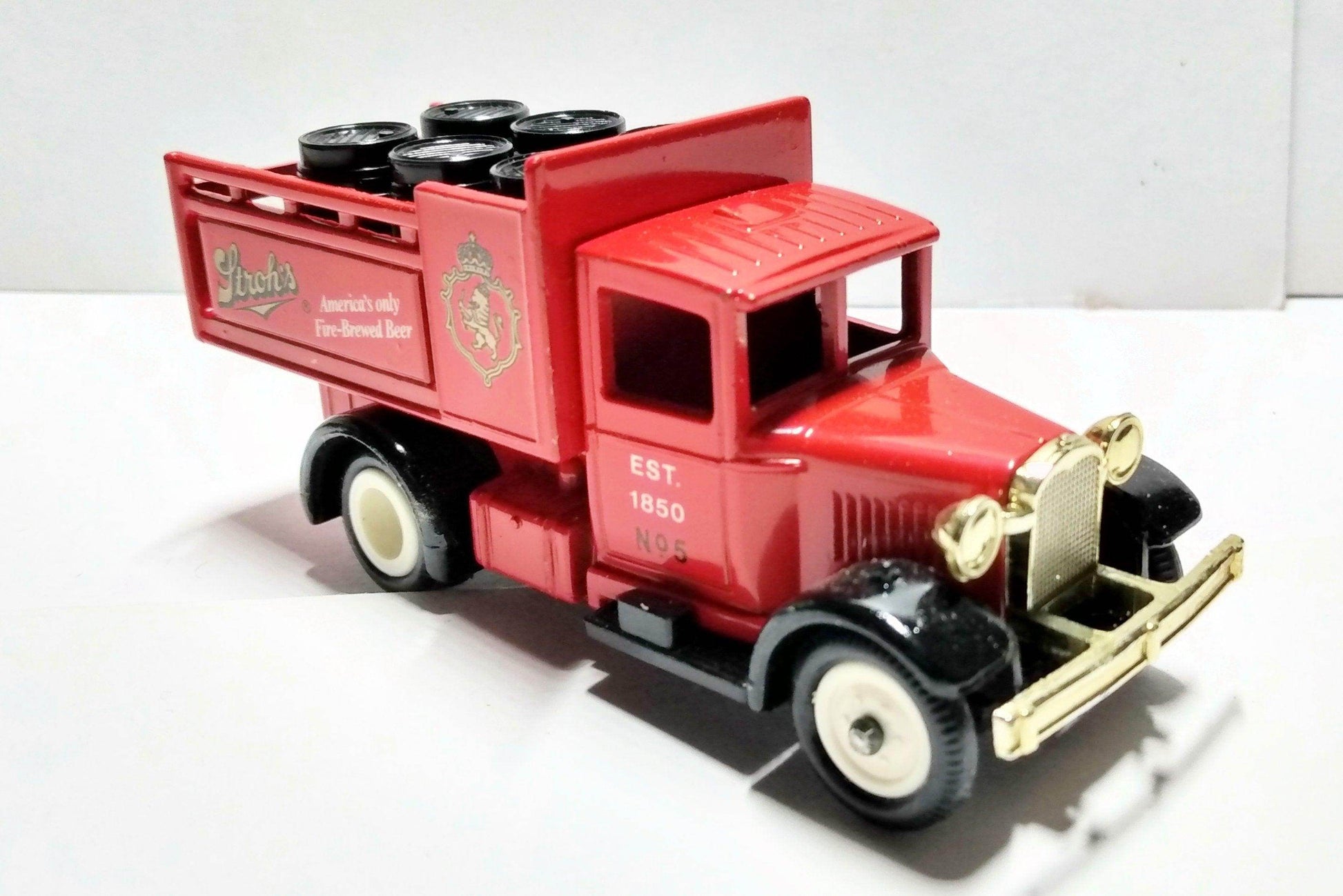 Lledo Models of Days Gone DG20 Stroh's 1936 Ford Stake Truck England - TulipStuff