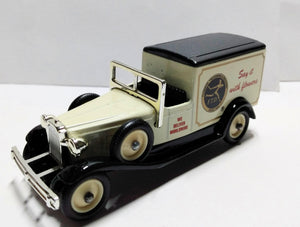 Lledo Days Gone DG22 FTD 1933 Packard Town Van Say It With Flowers - TulipStuff