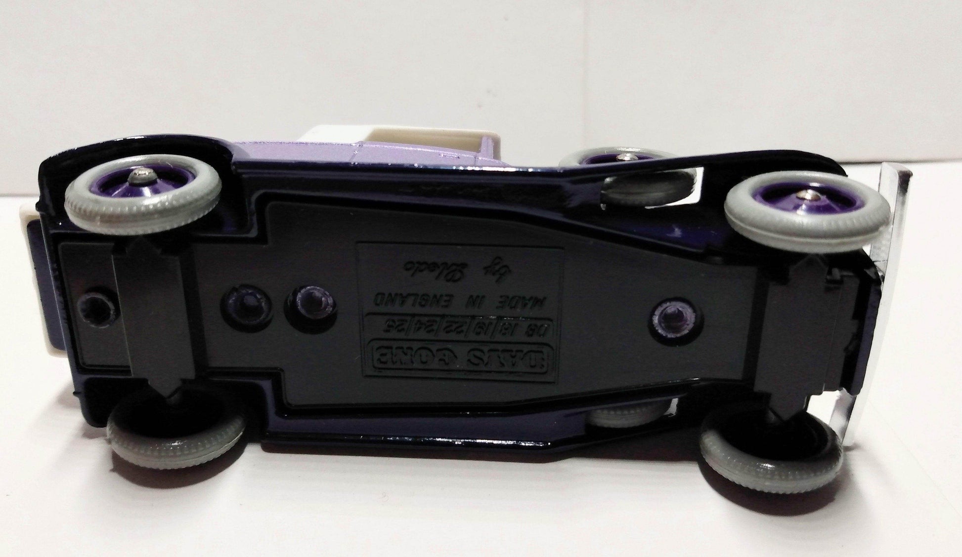 Lledo Days Gone DG24 Rolls-Royce 1934 Playboy Brewster Diecast England - TulipStuff