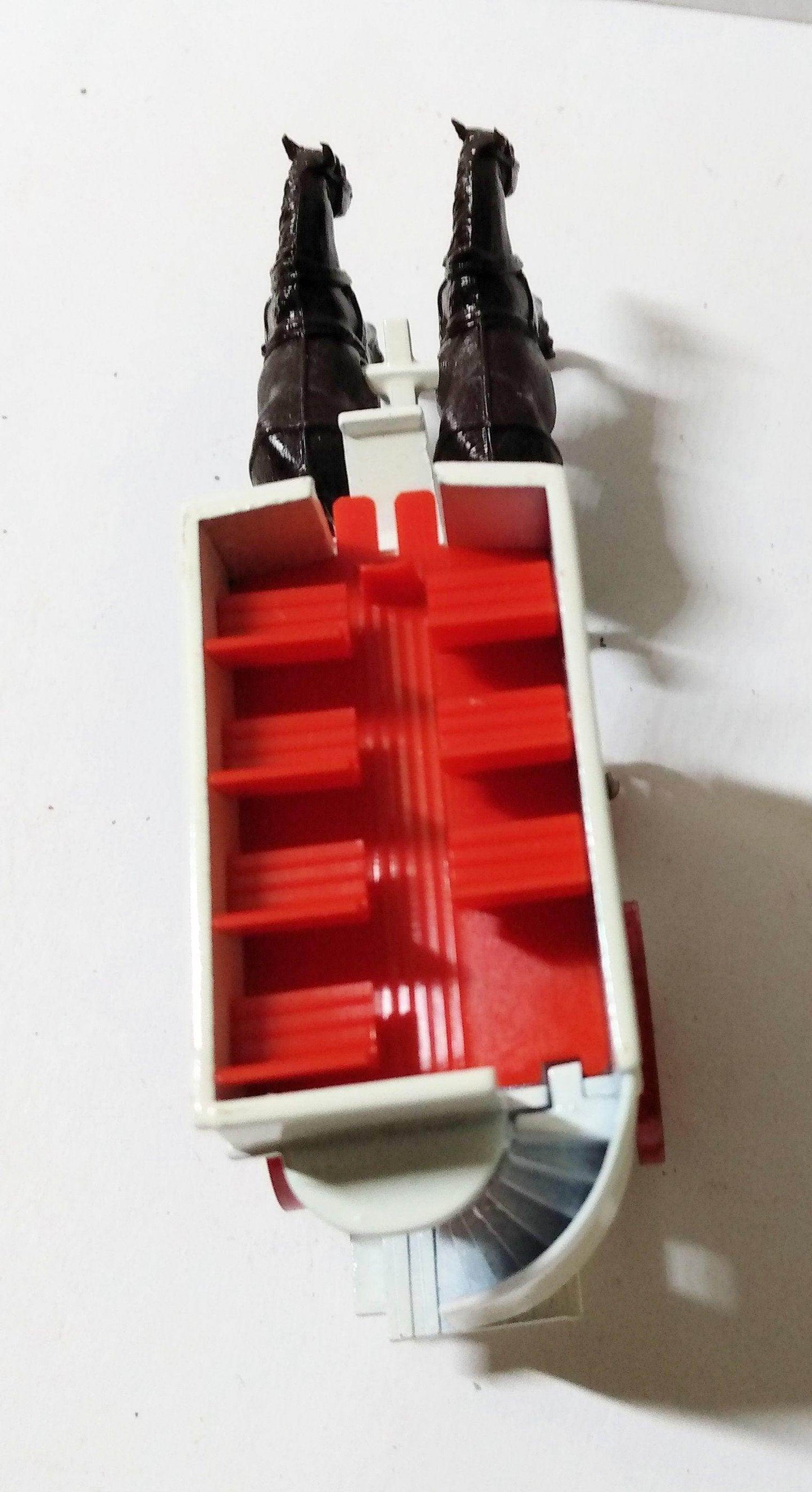 Lledo Days Gone DG4 Horse-Drawn Omnibus Putney Oakey's Polish 1984 - TulipStuff