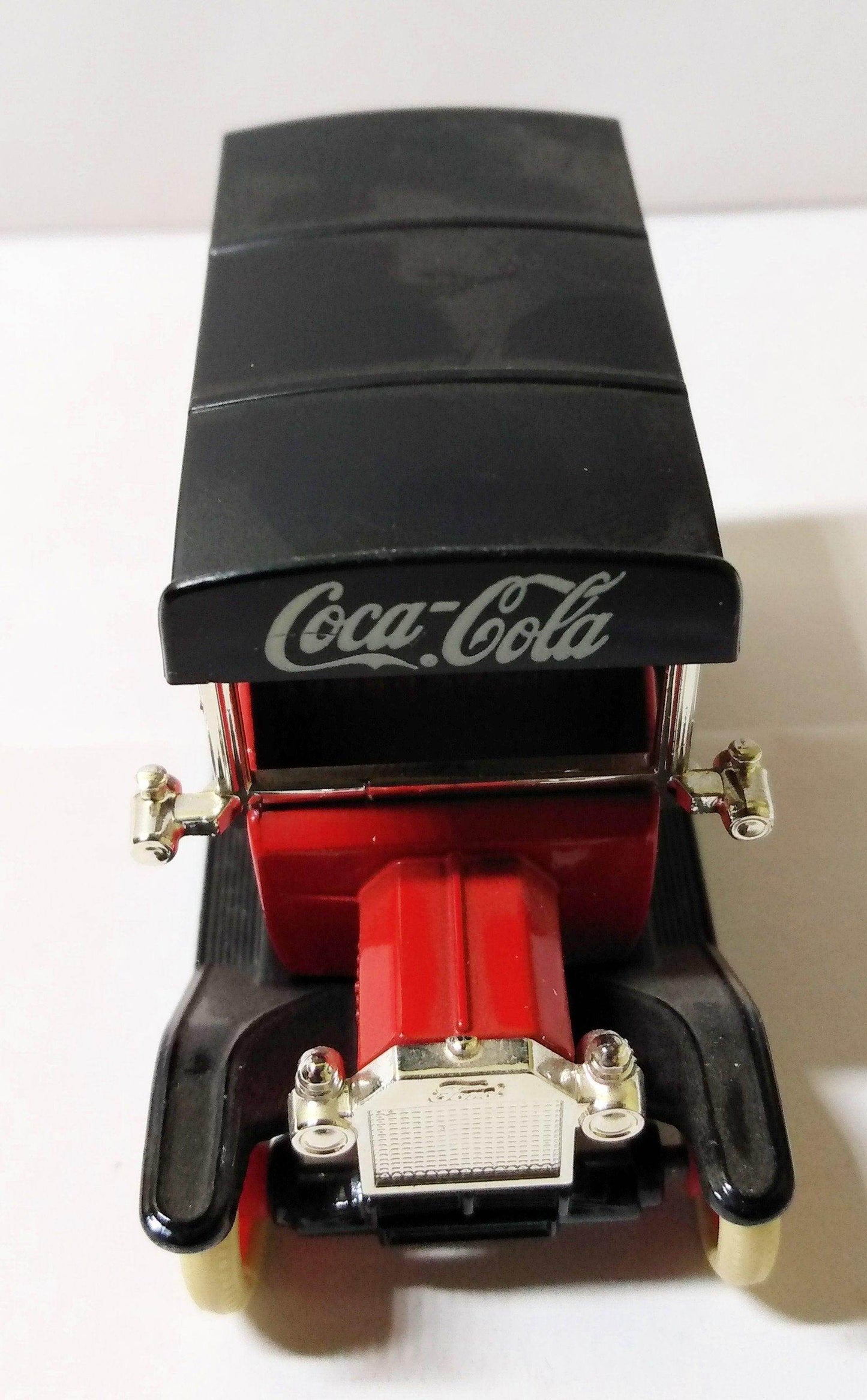 Lledo DG6 058 Drink Coca Cola 1920 Ford Model T Van Red - TulipStuff