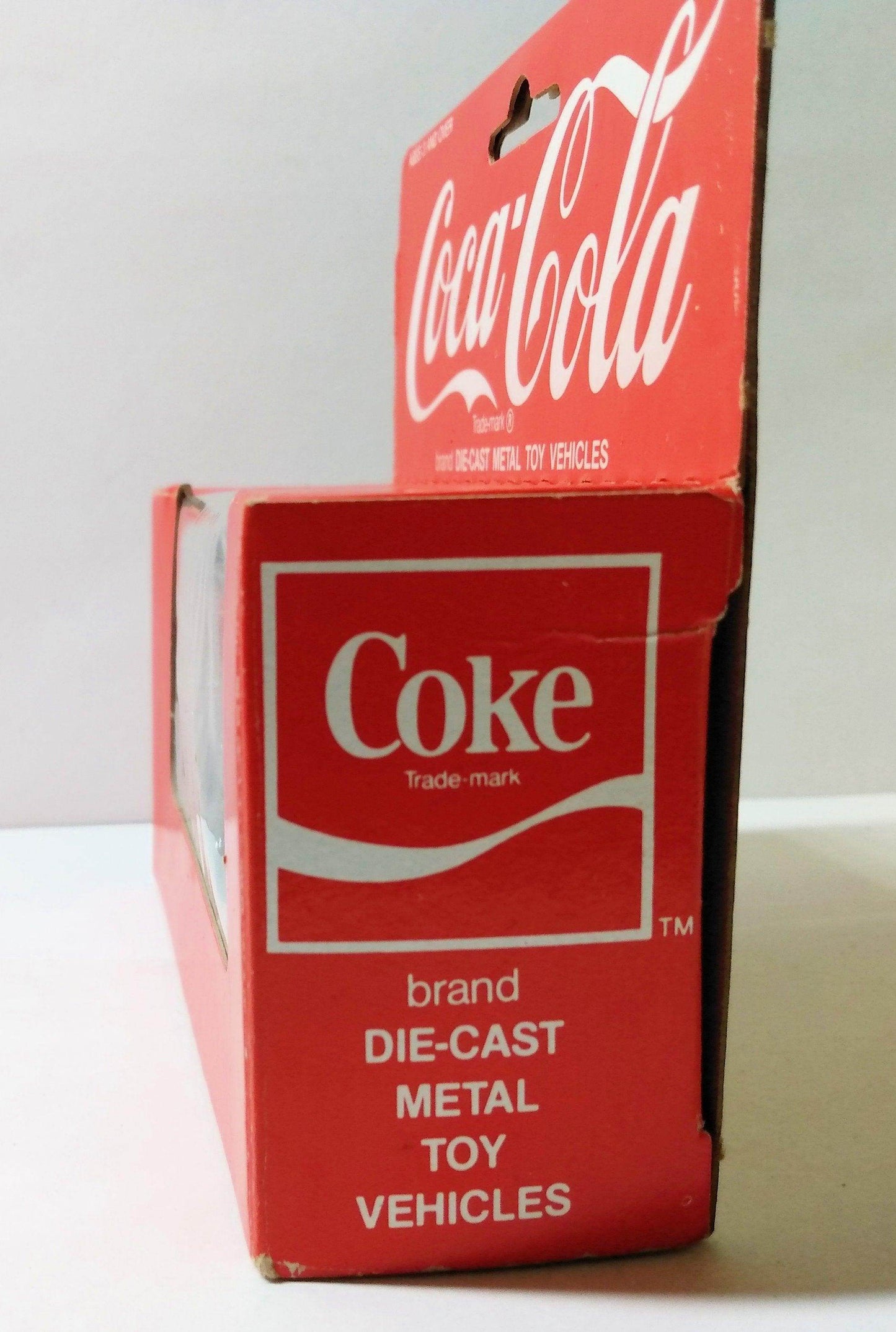 Lledo DG6 058 Drink Coca Cola 1920 Ford Model T Van Red - TulipStuff