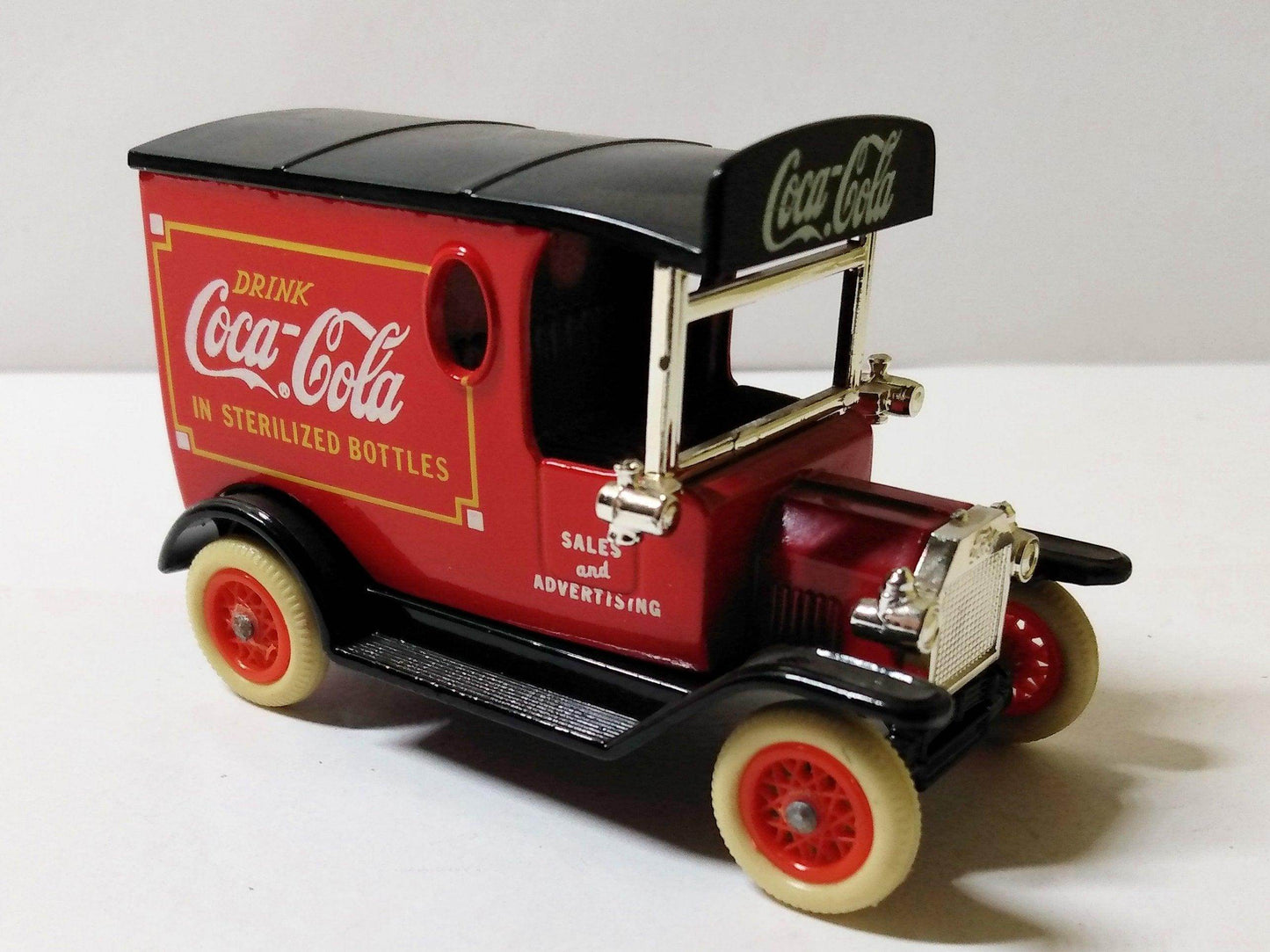 Lledo DG6 058 Drink Coca Cola 1920 Ford Model T Van Red - TulipStuff