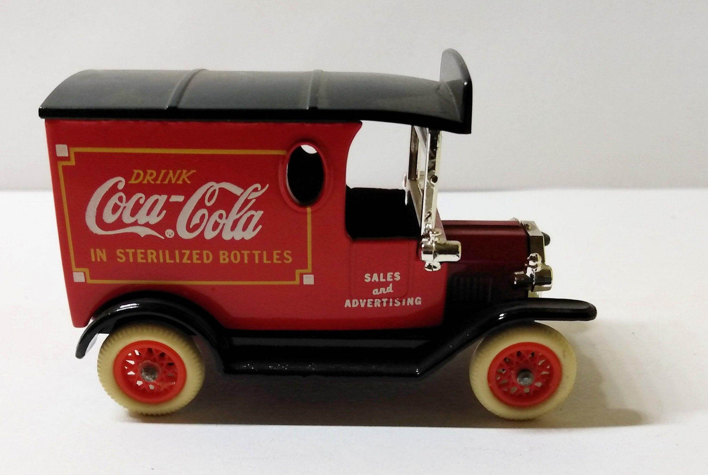 Lledo DG6 058 Drink Coca Cola 1920 Ford Model T Van Red - TulipStuff