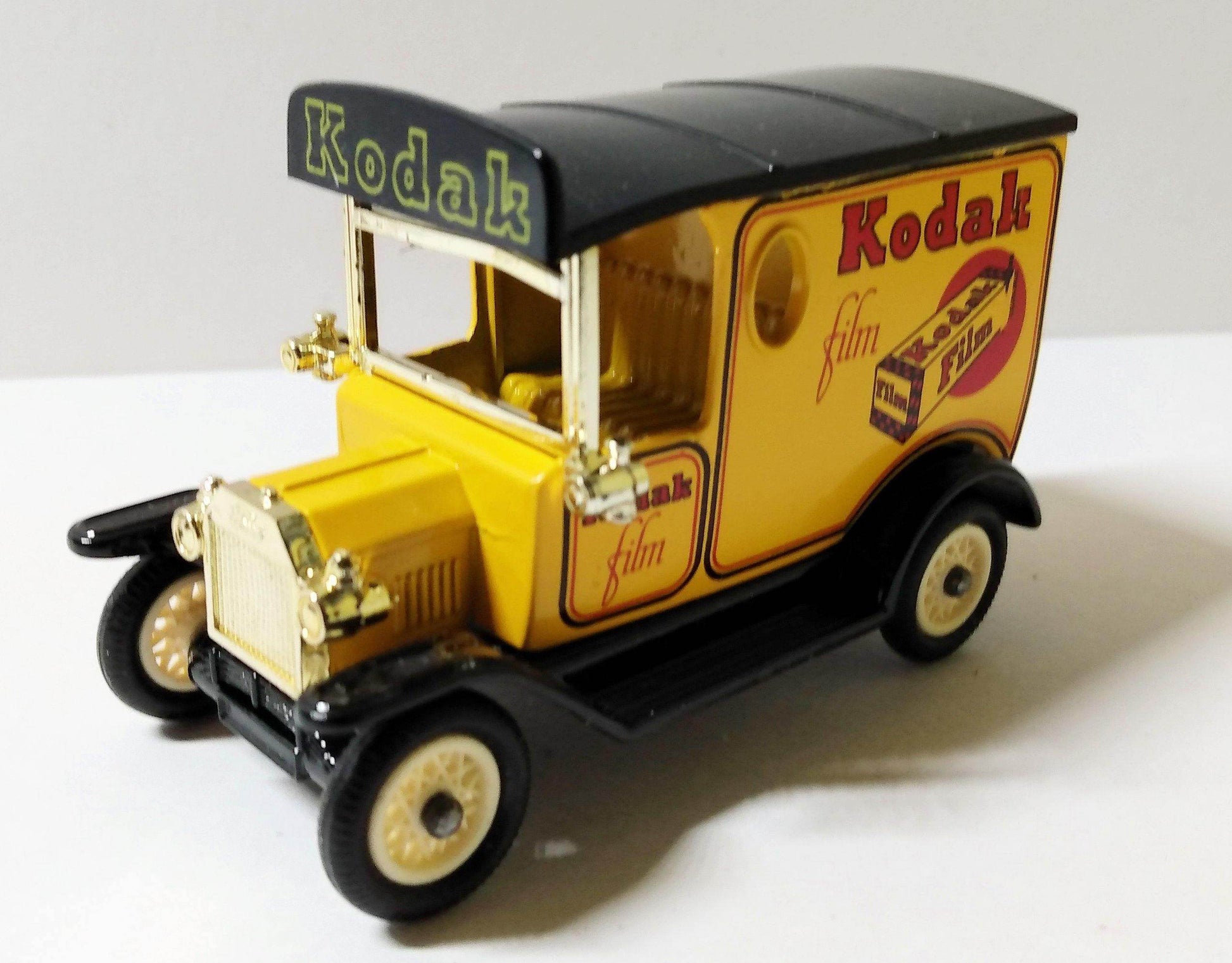 Lledo Models of Days Gone DG6 Kodak Film 1920 Ford Model T Van 1984 - TulipStuff