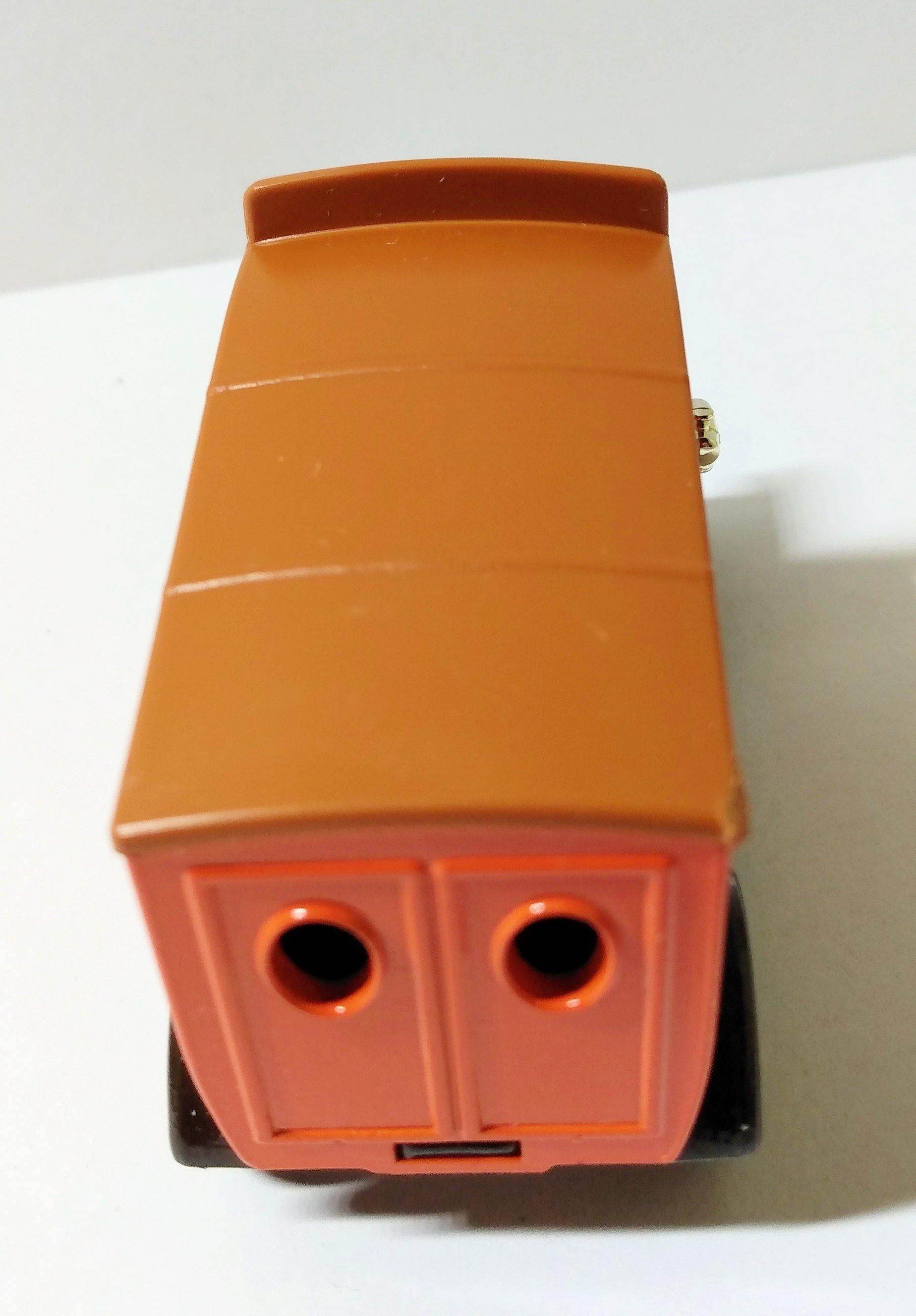 Lledo Models of Days Gone DG6 Ovaltine 1920 Ford Model T Van 1983 - TulipStuff