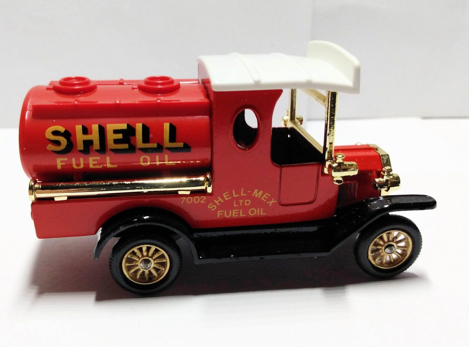 Lledo Days Gone DG8 1920 Ford Model T Tanker Shell Fuel Oil England - TulipStuff