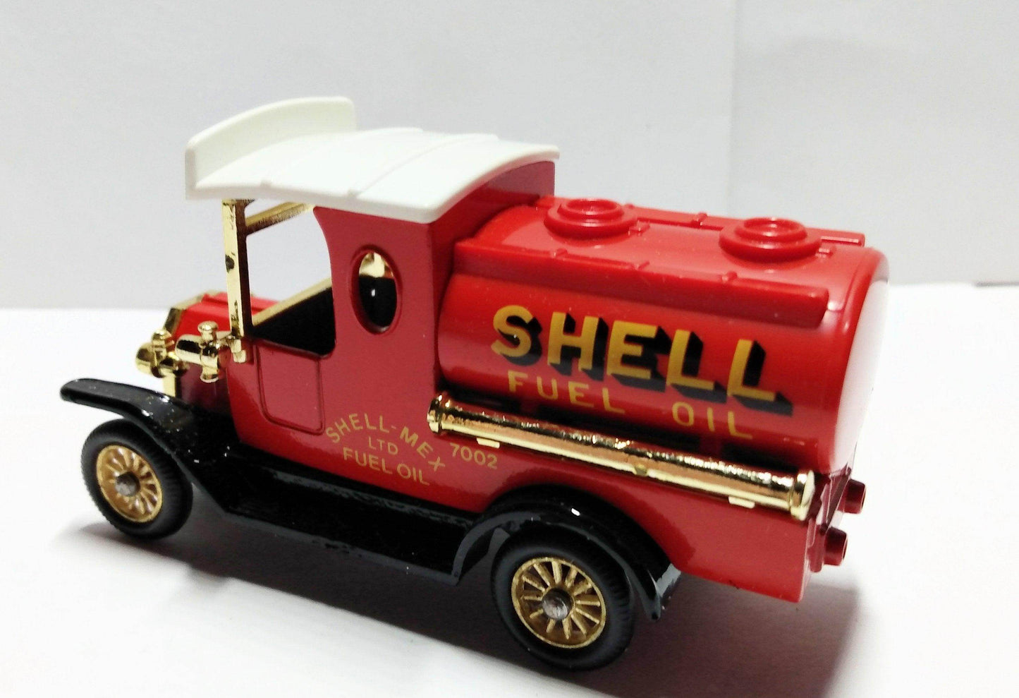 Lledo Days Gone DG8 1920 Ford Model T Tanker Shell Fuel Oil England - TulipStuff