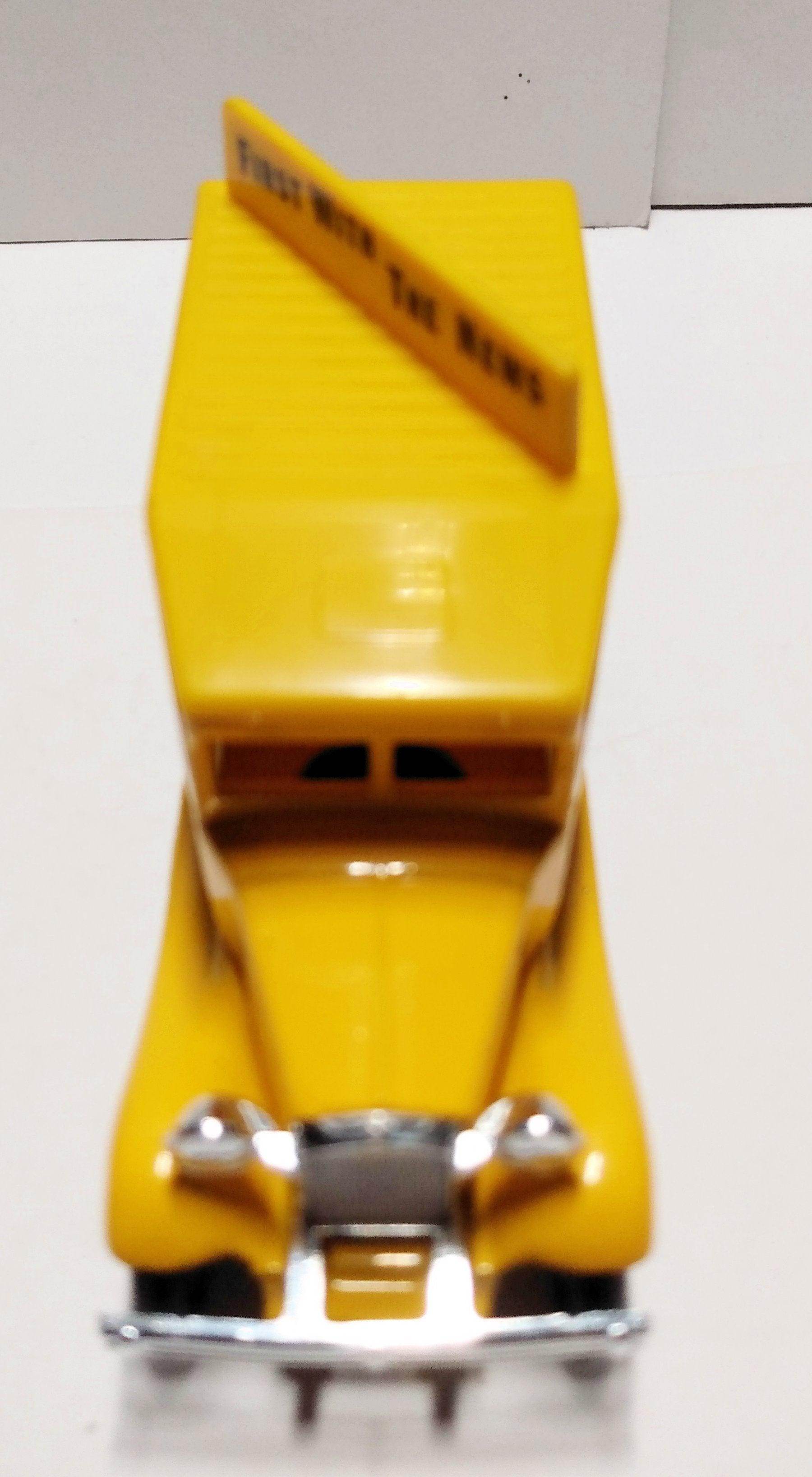 Lledo Models of Days Gone DG13 Evening News 1934 Ford Model A Van - TulipStuff