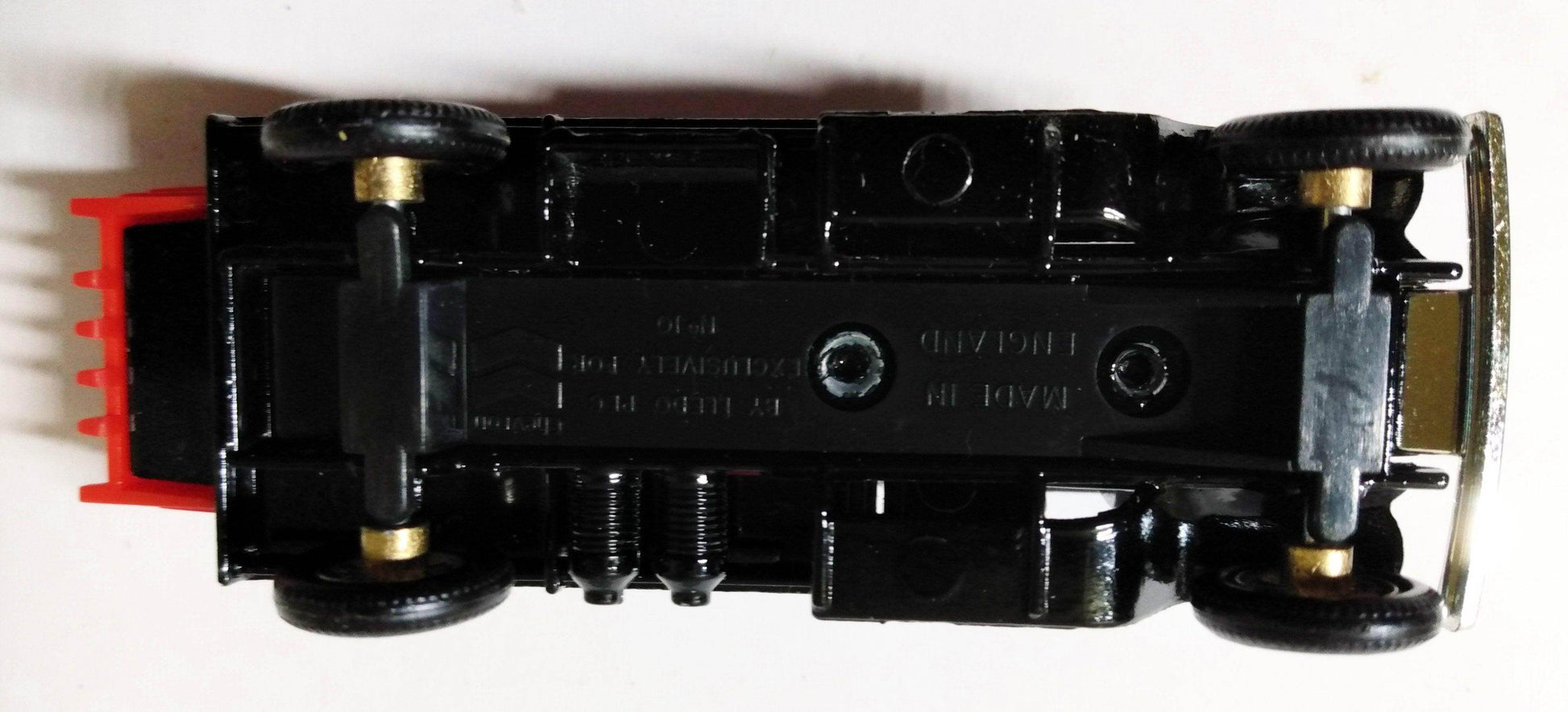 Lledo Chevron Red Crown 1927 Gasoline Truck Standard Oil England - TulipStuff