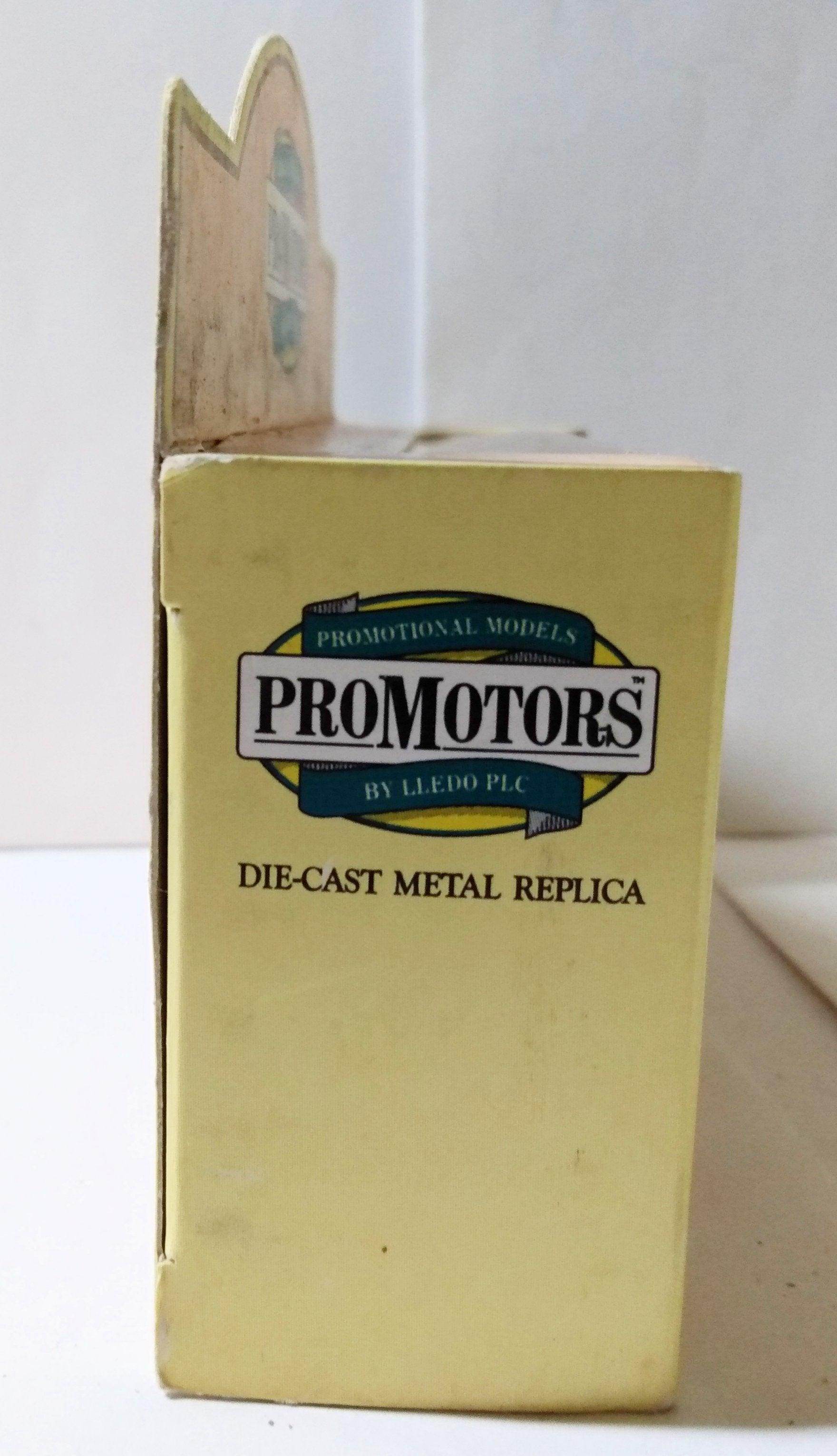 Lledo ProMotors 1932 AEC Regent Double Deck Bus Churchills of London - TulipStuff