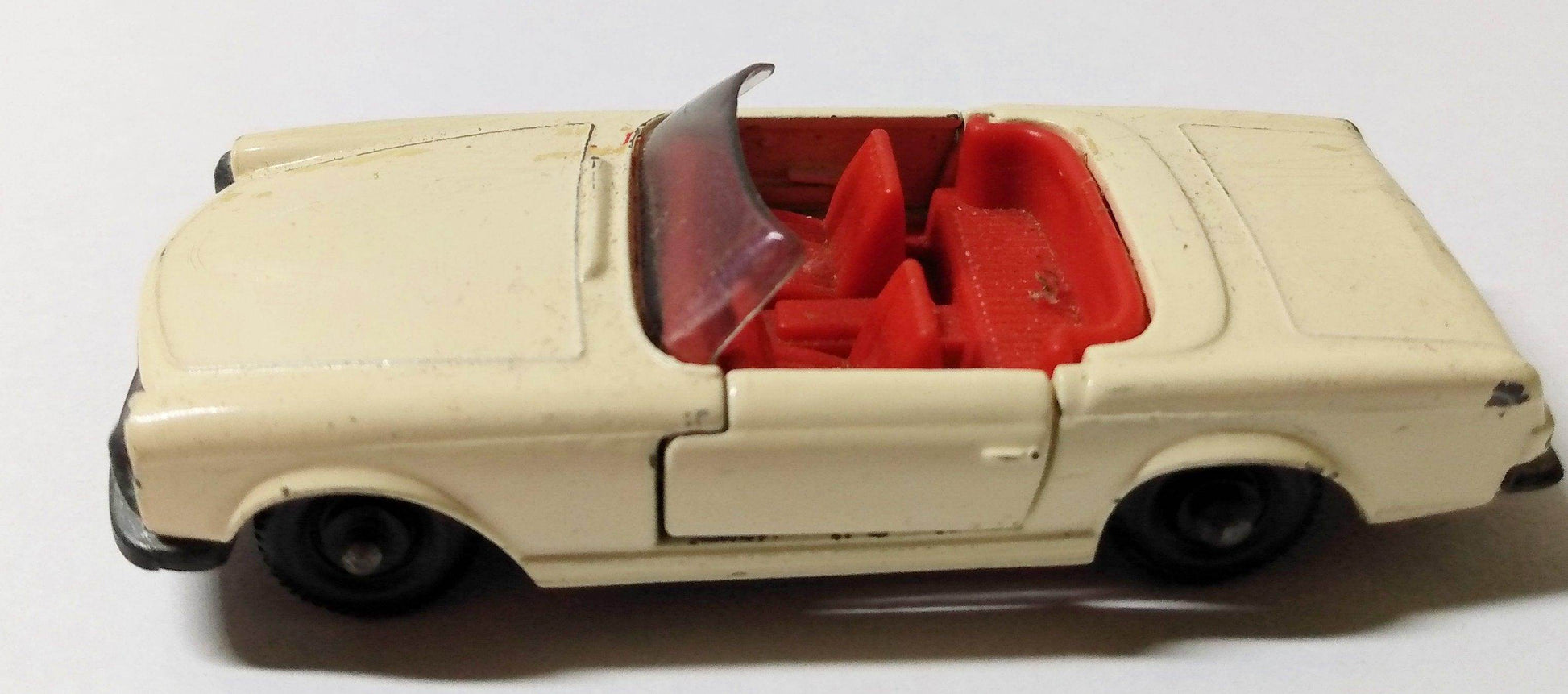 Lesney Matchbox 27 Mercedes-Benz 230SL 1966 England - TulipStuff