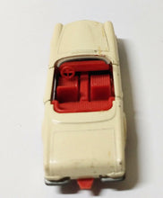 Load image into Gallery viewer, Lesney Matchbox 27 Mercedes-Benz 230SL 1966 England - TulipStuff
