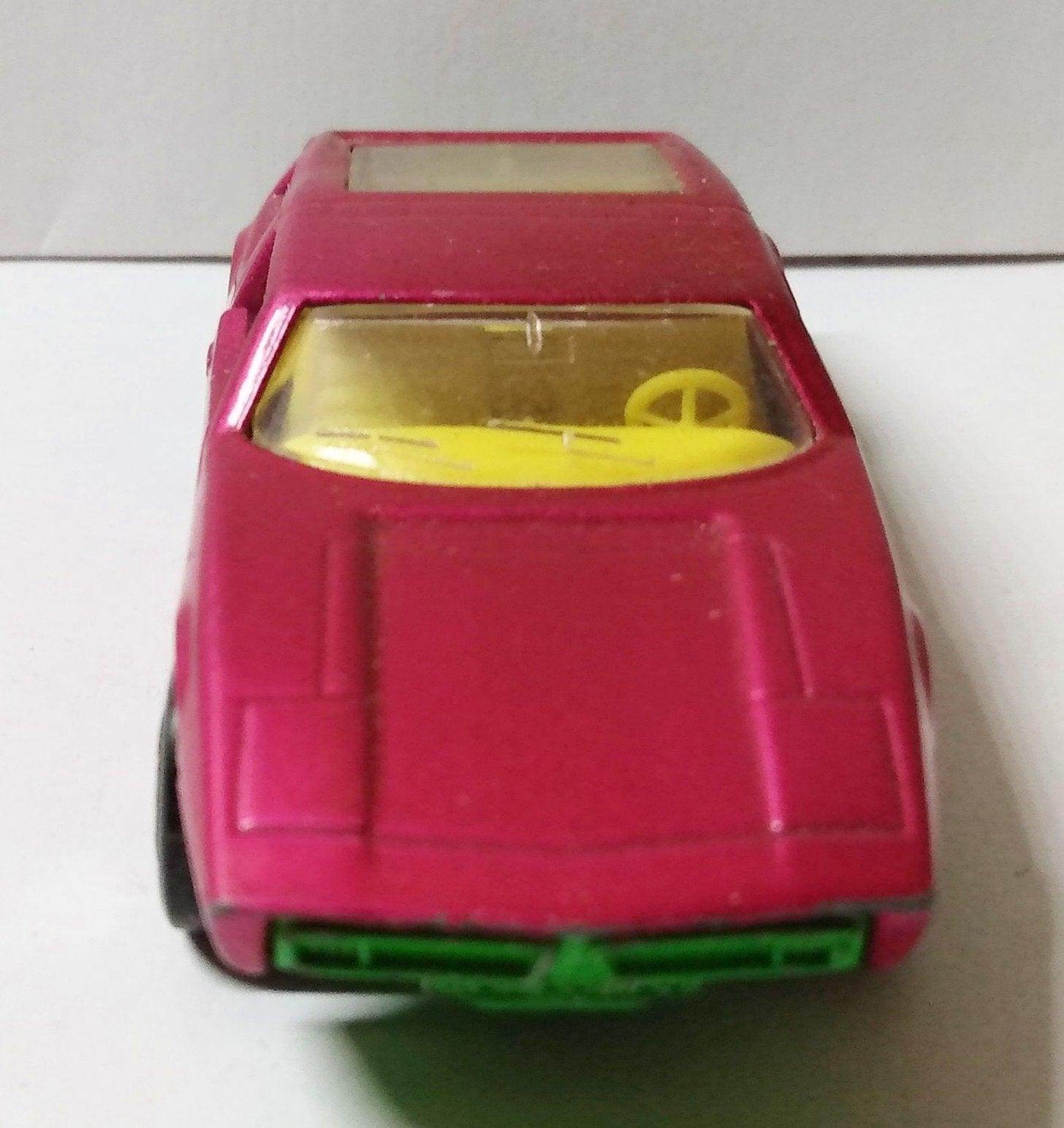 Lesney Matchbox No 32 Maserati Bora Superfast 1972 - TulipStuff