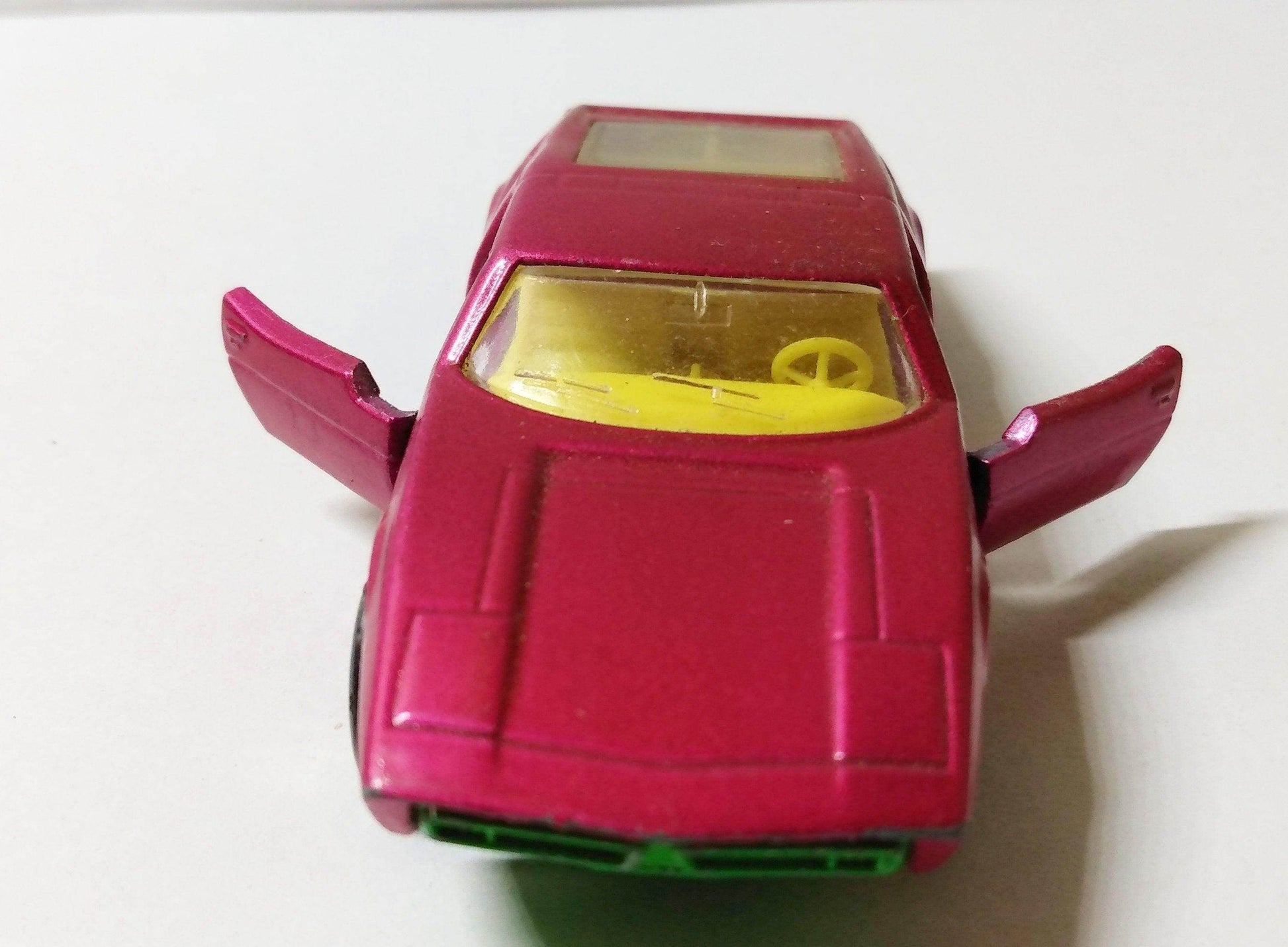 Lesney Matchbox No 32 Maserati Bora Superfast 1972 - TulipStuff