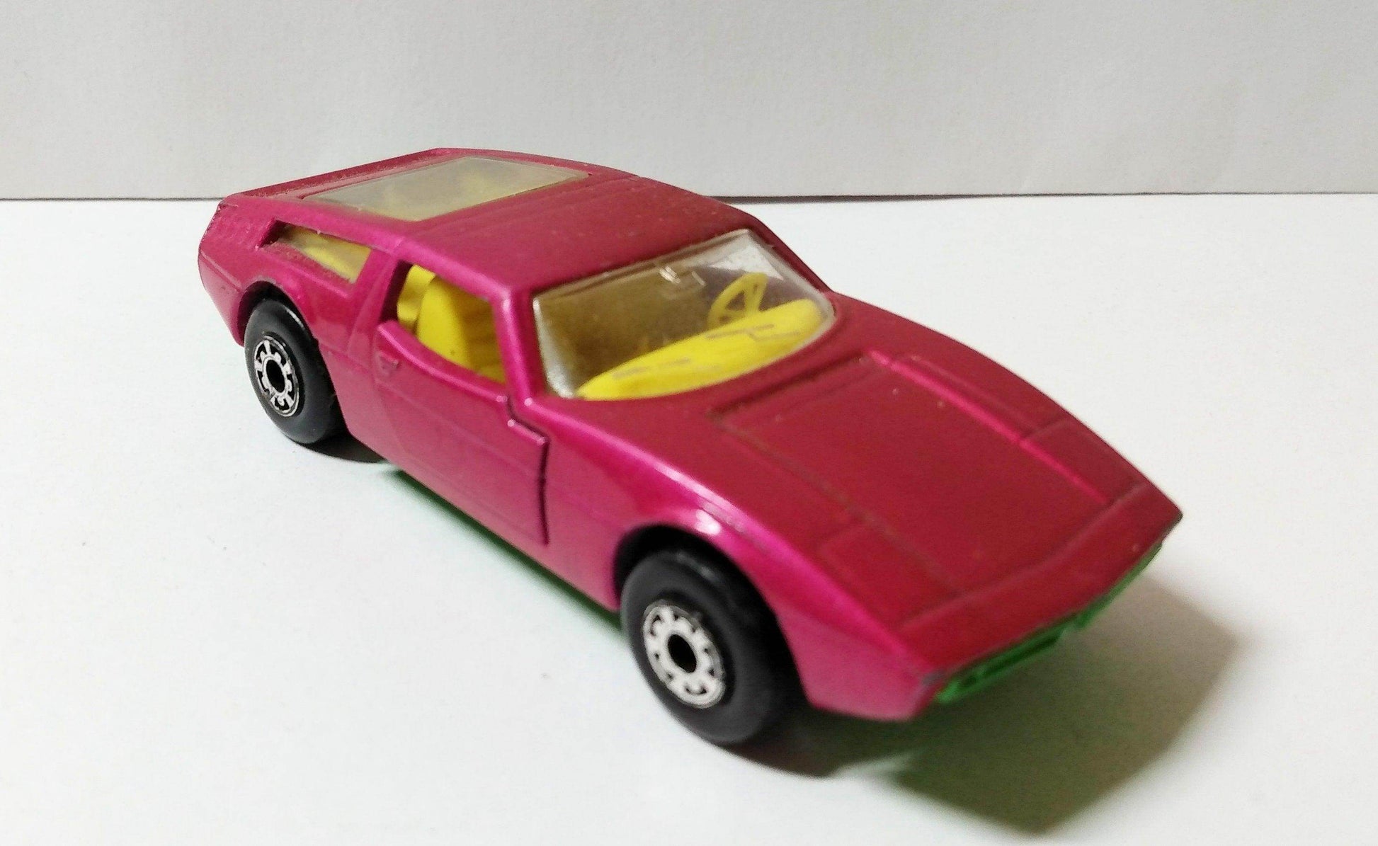 Lesney Matchbox No 32 Maserati Bora Superfast 1972 - TulipStuff