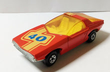 Load image into Gallery viewer, Lesney Matchbox No 40 Vauxhall Guildsman Superfast 1975 - TulipStuff
