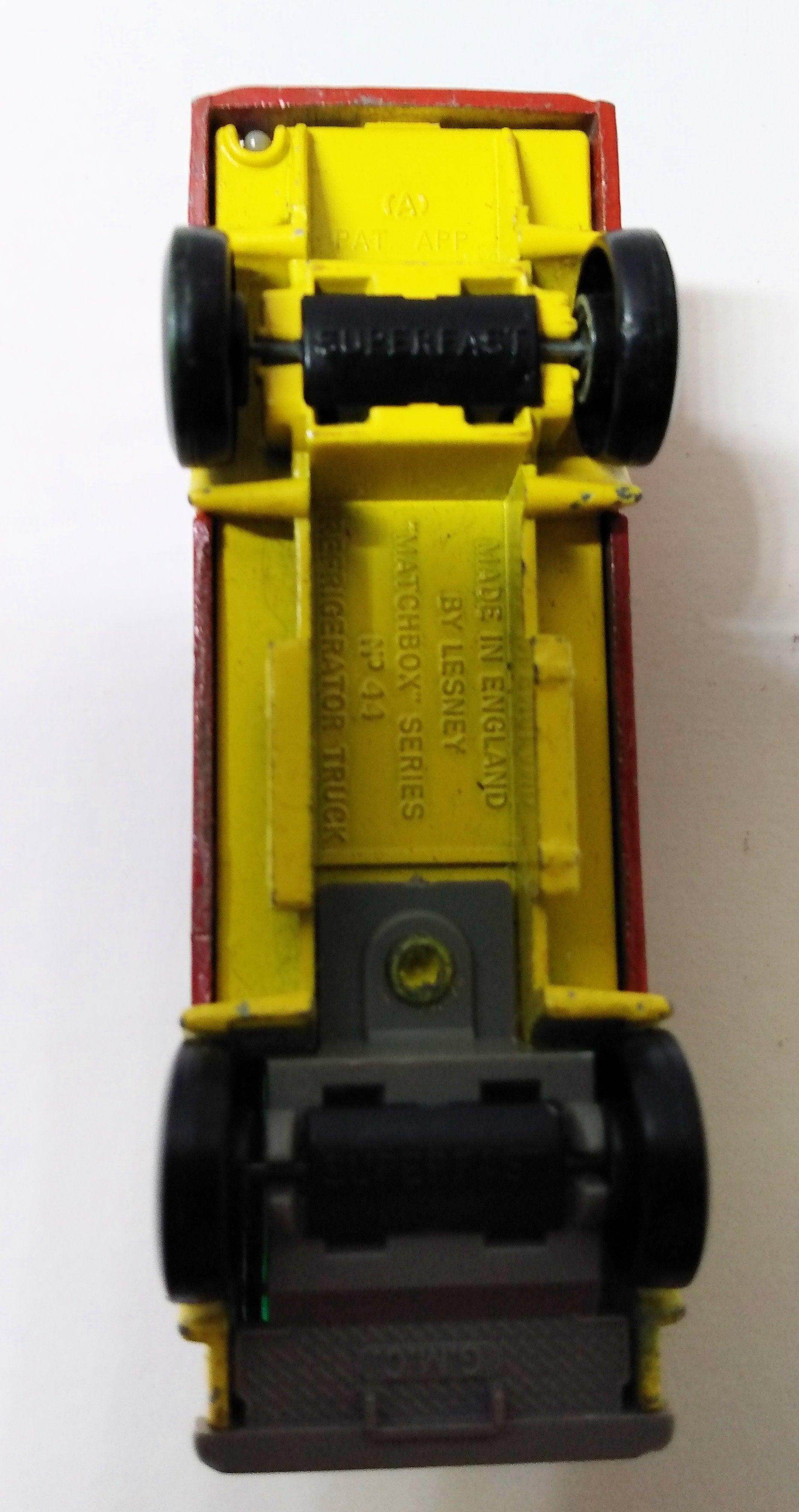 Lesney Matchbox 44 GMC Refrigerator Truck Superfast England 1970 - TulipStuff