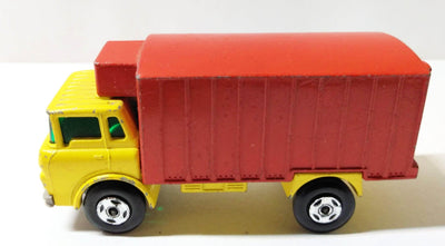 Lesney Matchbox 44 GMC Refrigerator Truck Superfast England 1970 - TulipStuff