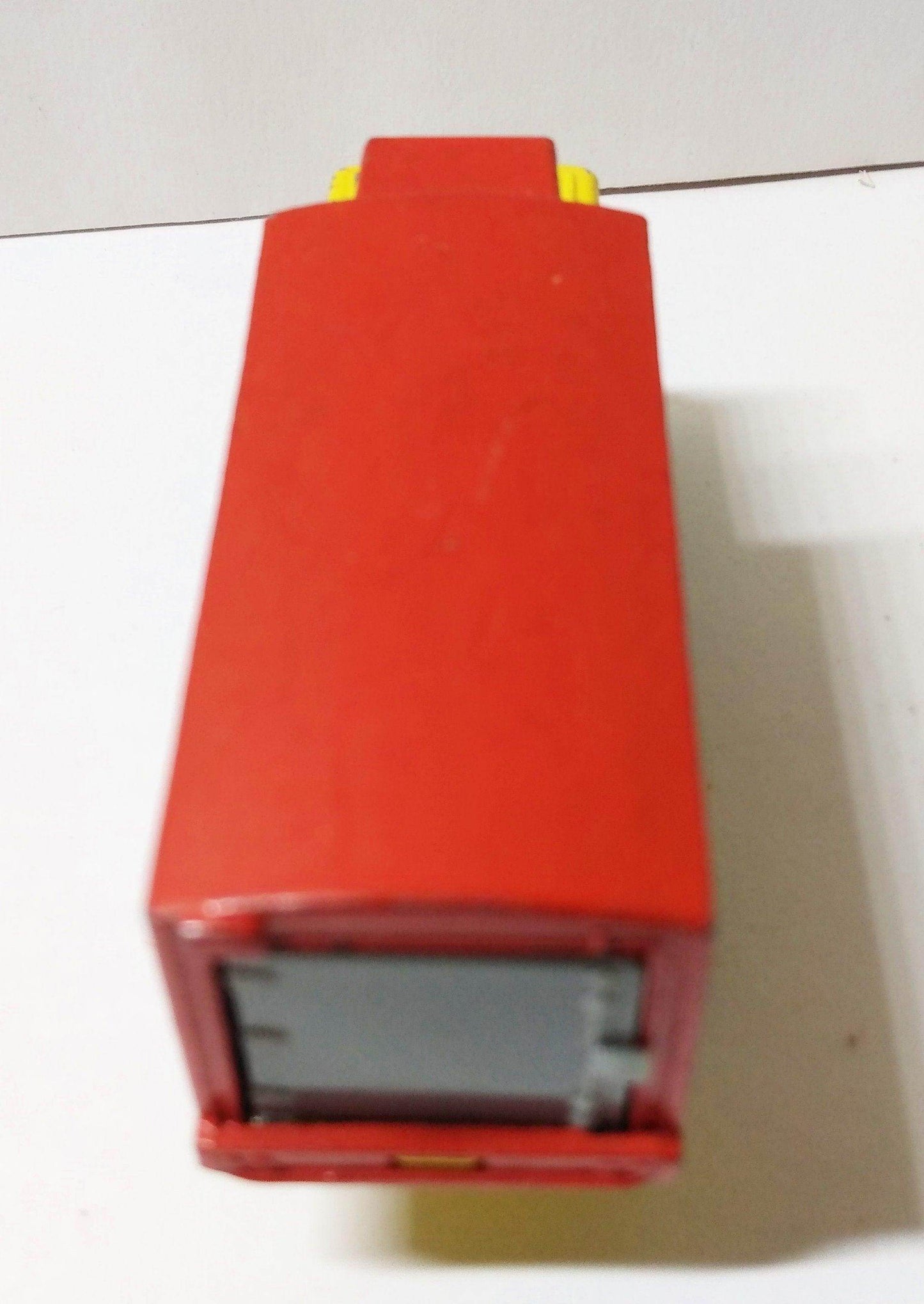 Lesney Matchbox 44 GMC Refrigerator Truck Superfast England 1970 - TulipStuff