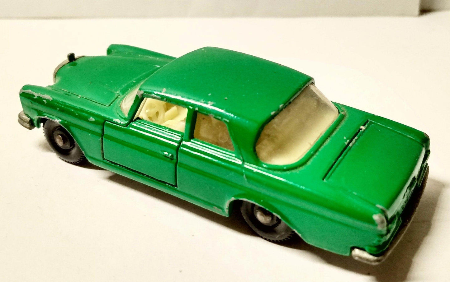 Lesney Matchbox 46 Mercedes-Benz 300SE 1968 England Green - TulipStuff